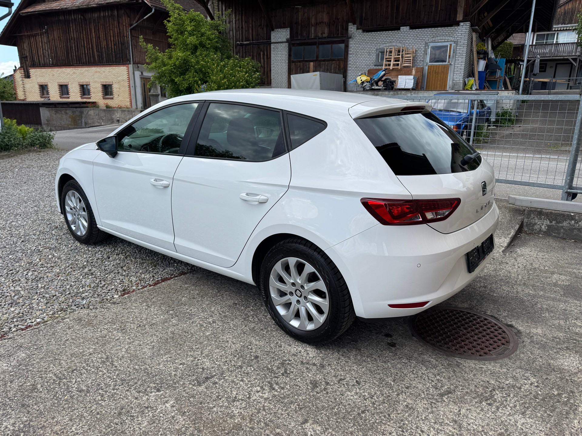 SEAT Leon 2.0 TDI Style DSG-image-4