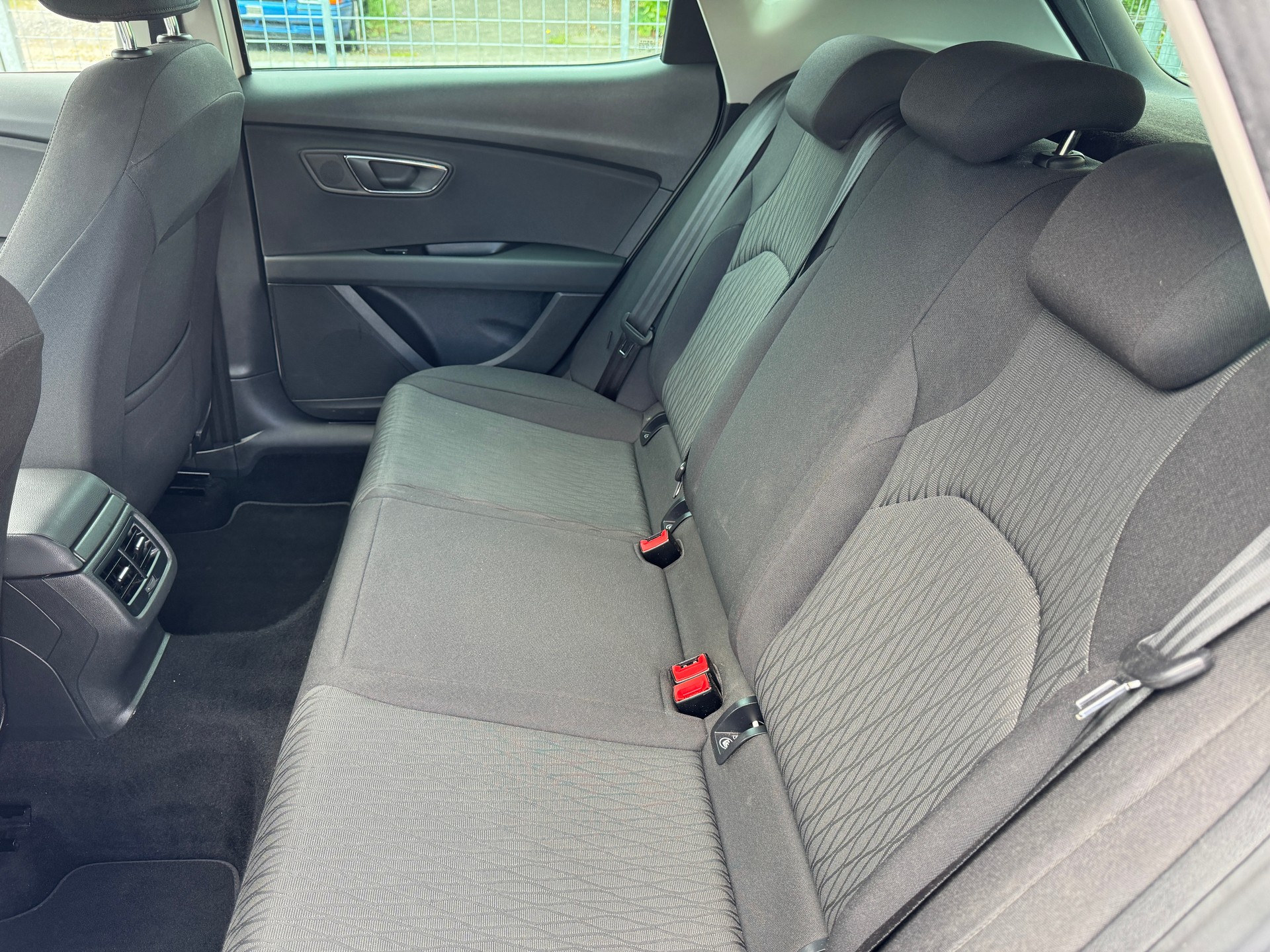 SEAT Leon 2.0 TDI Style DSG-image-6