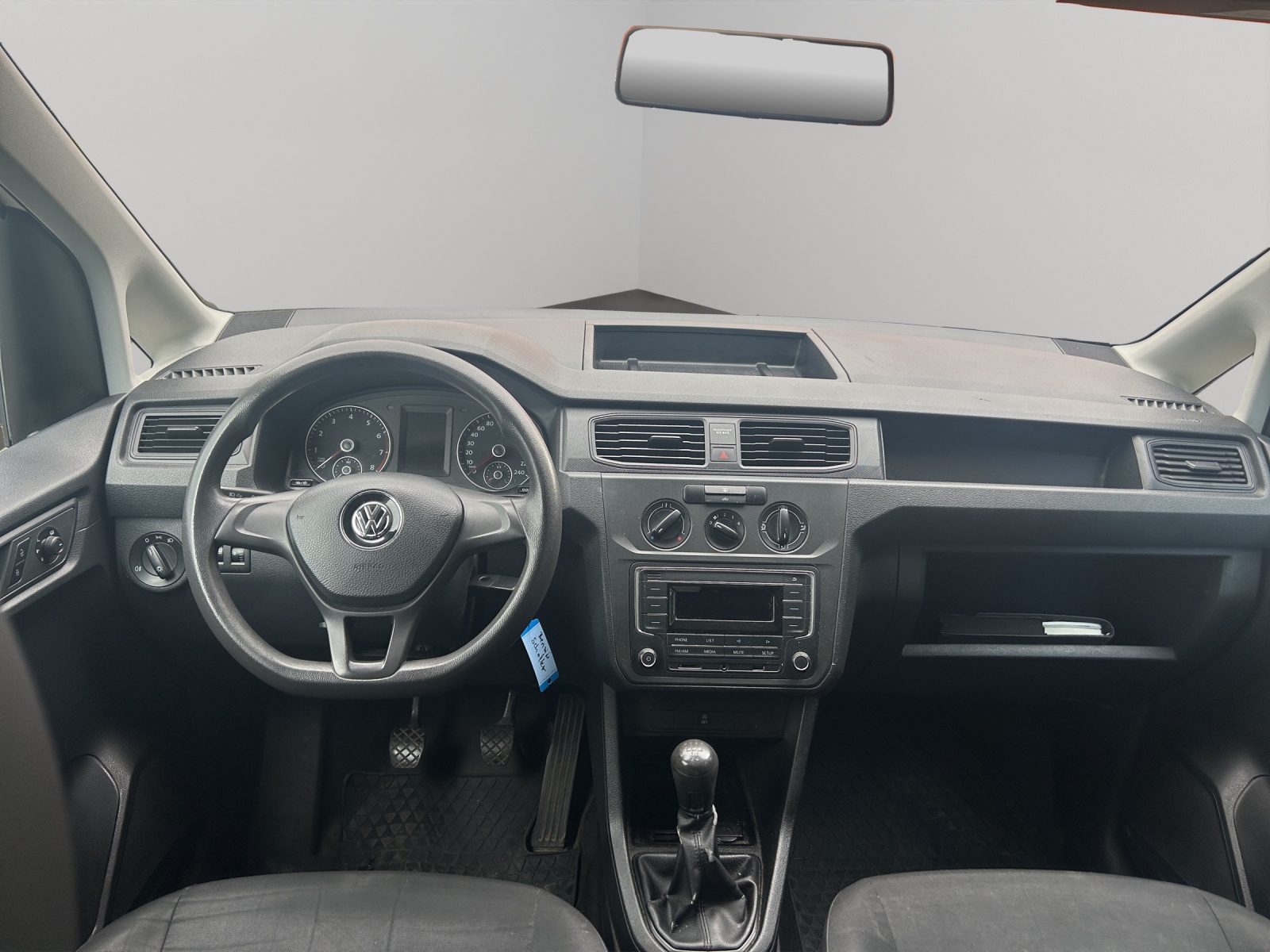 VW Caddy 1.2 TSI BlueMotion Technology-image-11
