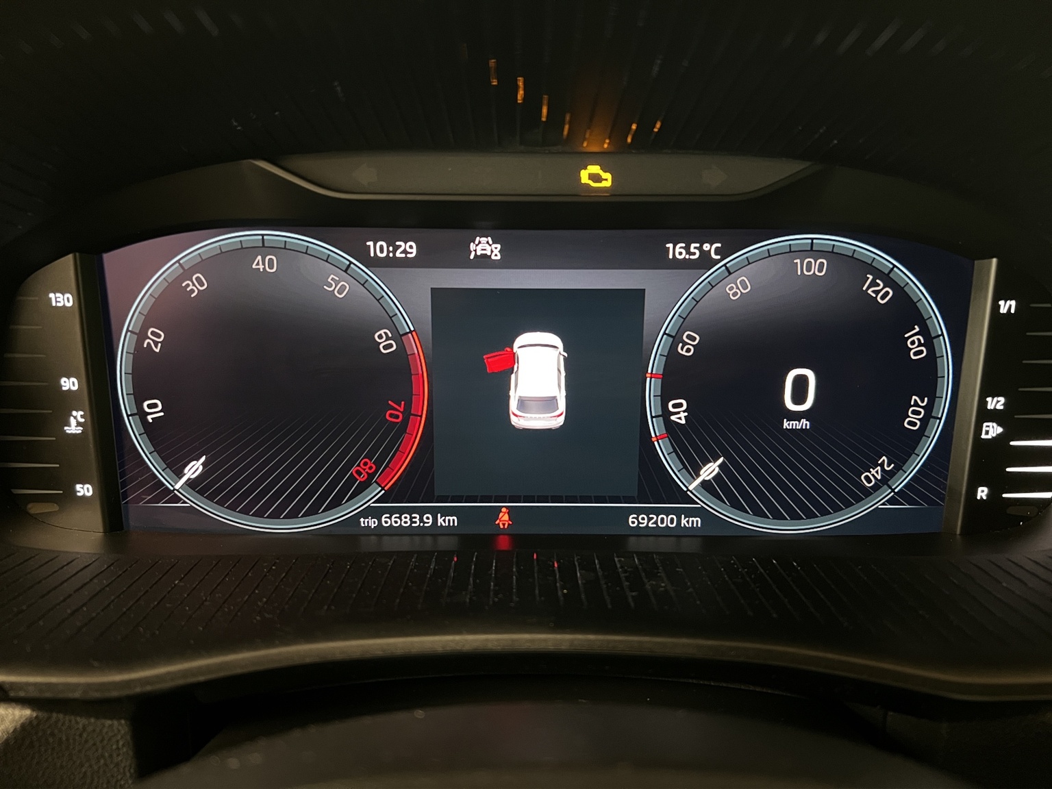 SKODA Fabia 1.0 TSI Ambition-image-7