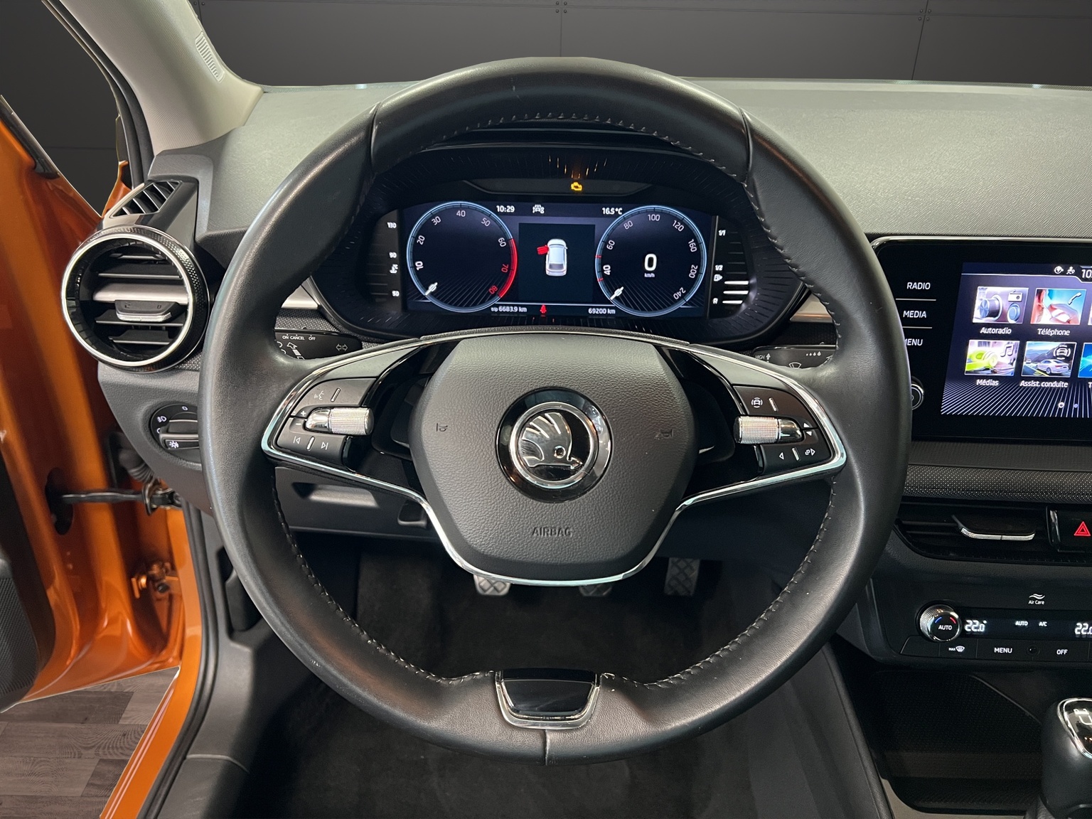 SKODA Fabia 1.0 TSI Ambition-image-6