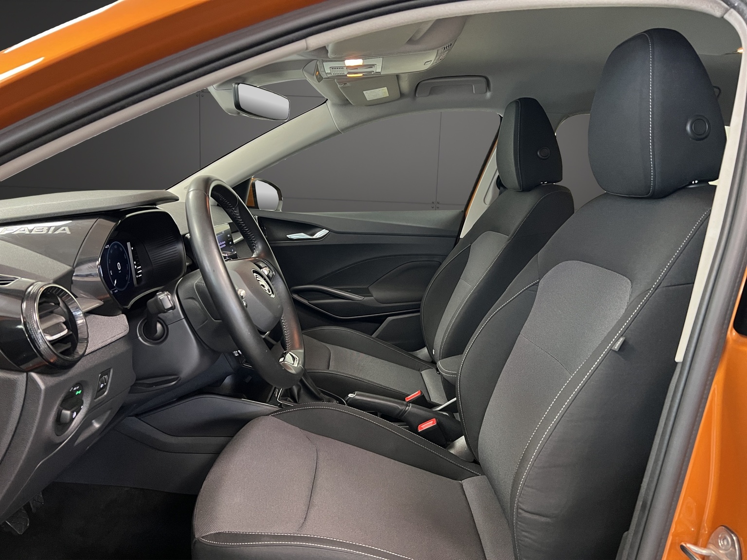 SKODA Fabia 1.0 TSI Ambition-image-5