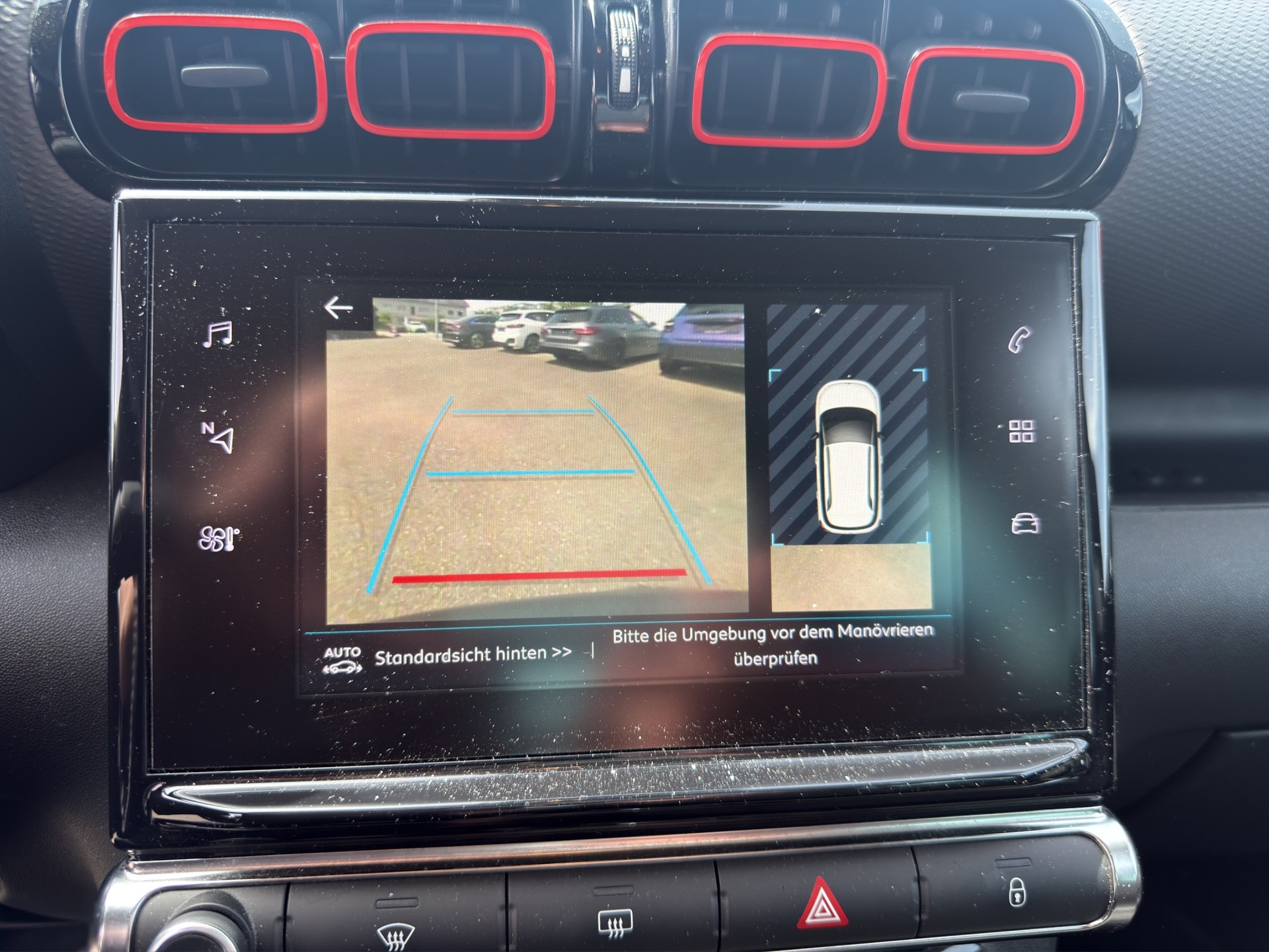 CITROEN C3 Aircross 1.2 PureTech 110 Shine-image-11