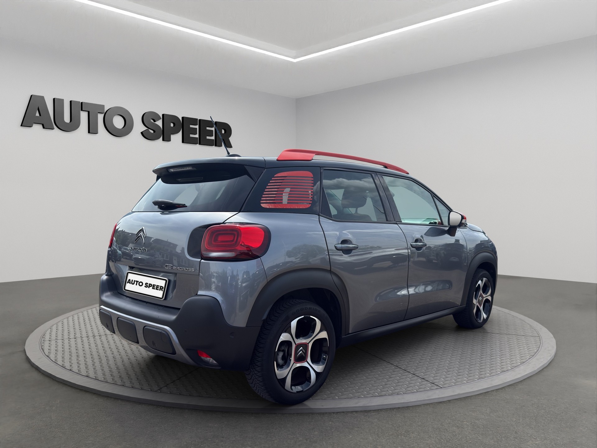CITROEN C3 Aircross 1.2 PureTech 110 Shine-image-7