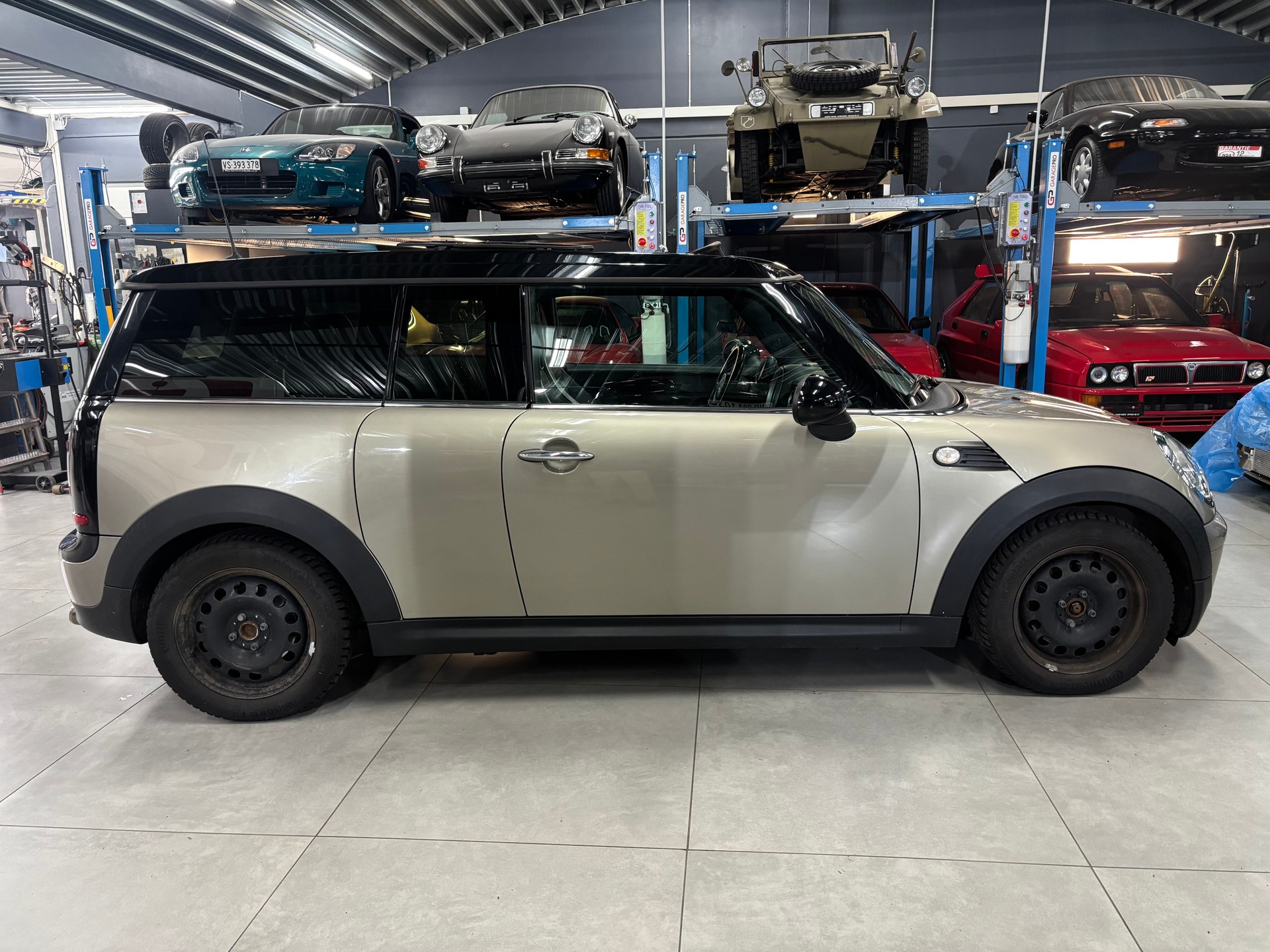 MINI Clubman Cooper-image-8