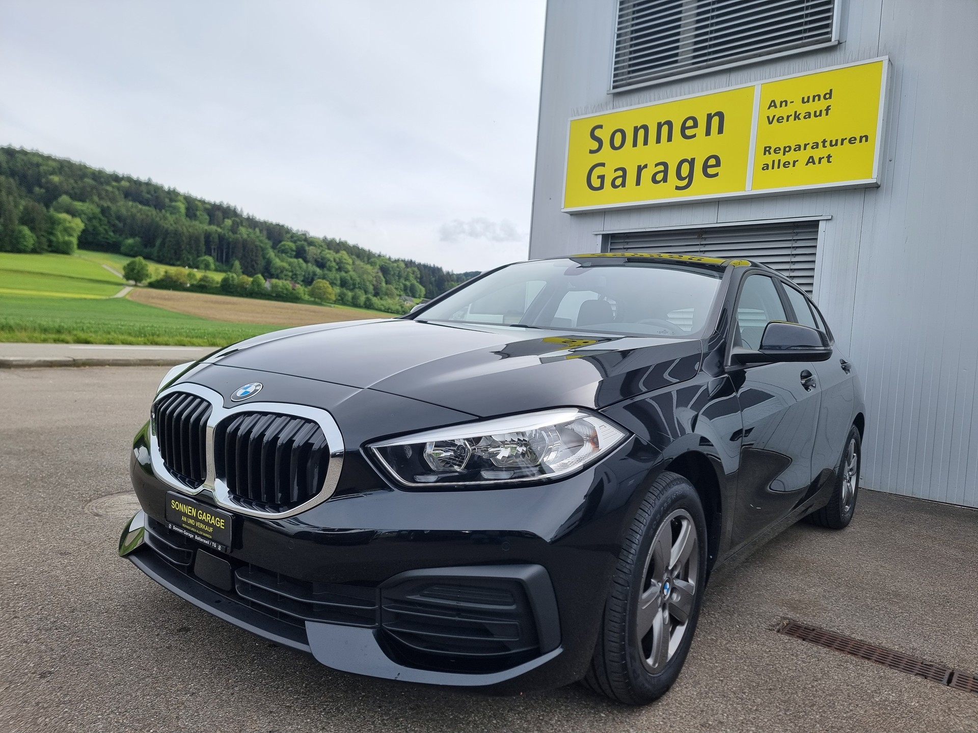 BMW 118i Steptronic-image-0
