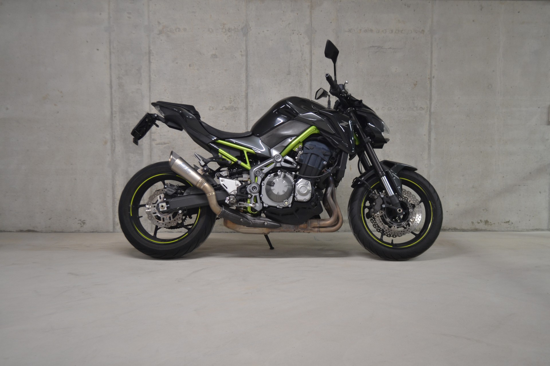 KAWASAKI Z 900