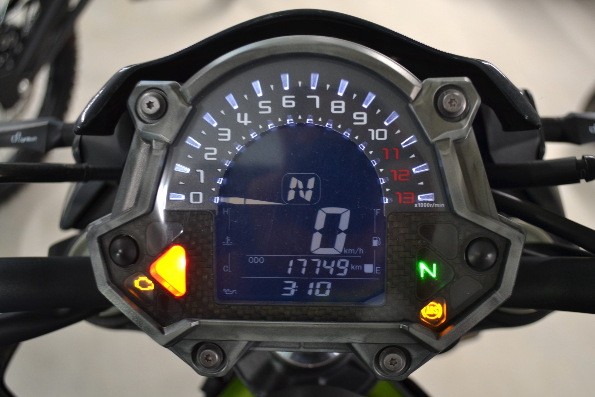 KAWASAKI Z 900-image-4