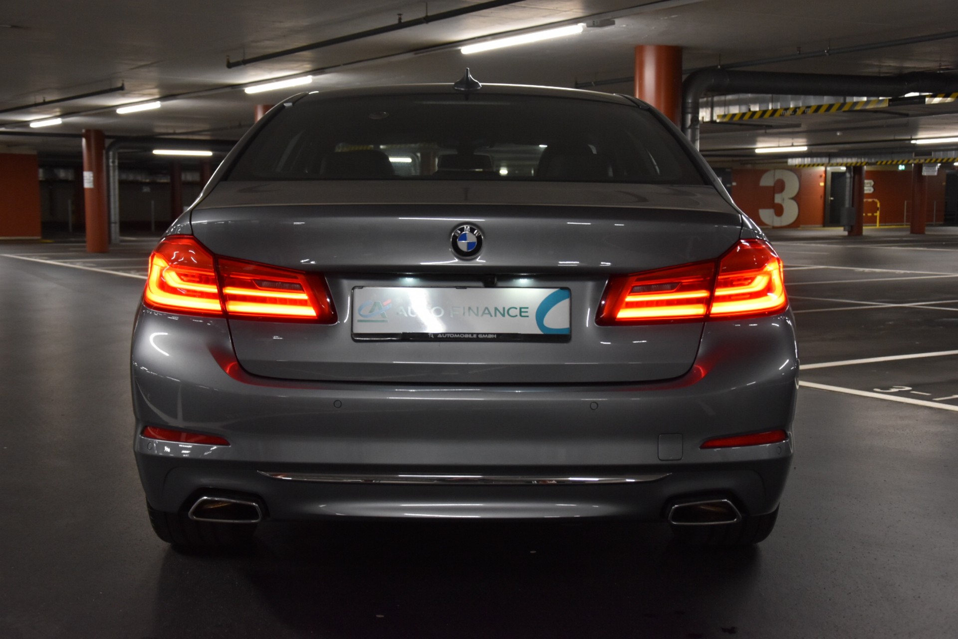 BMW 540d xDrive Luxury Line Steptronic-image-7