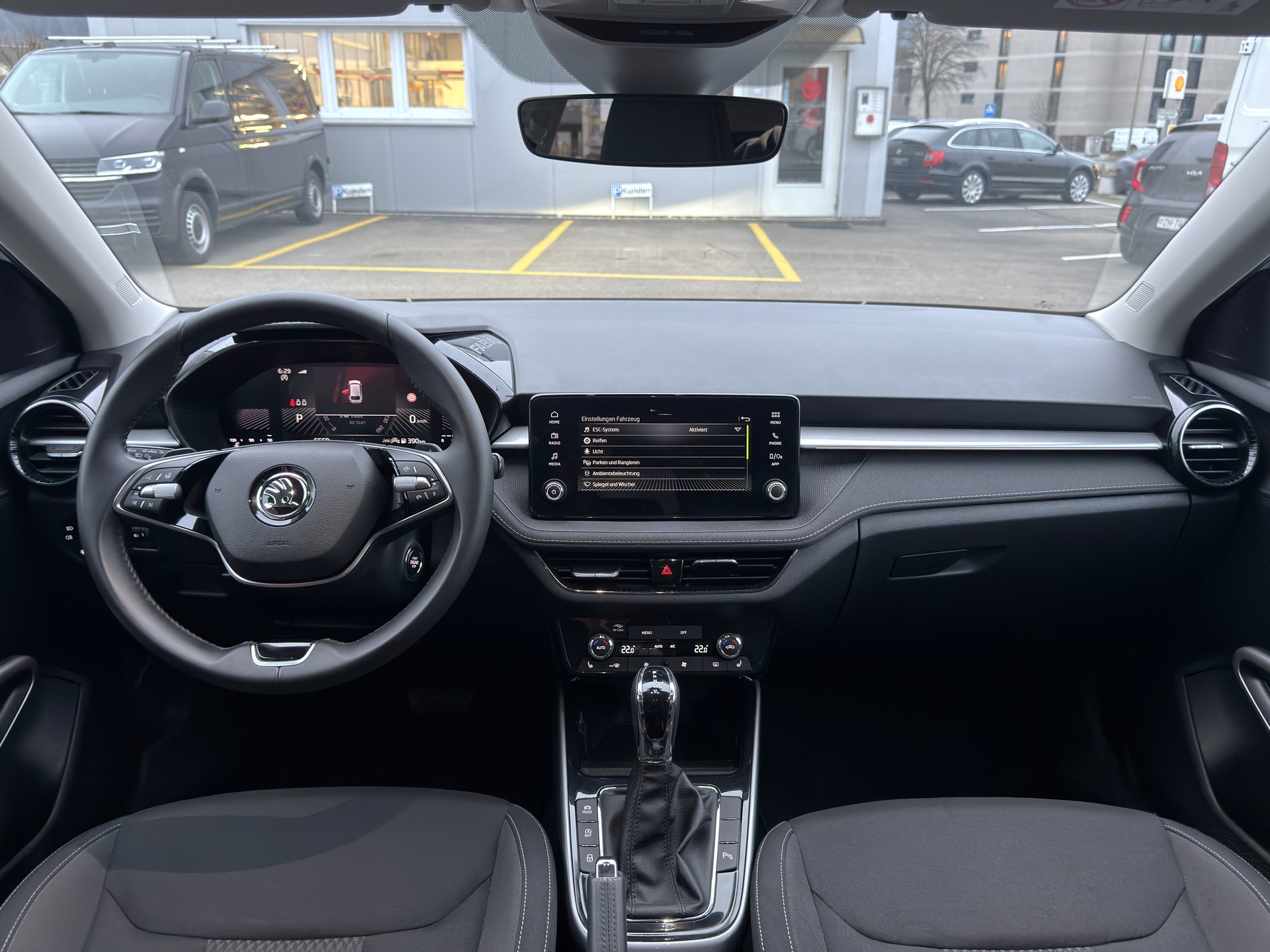 SKODA Fabia 1.0 TSI Selection DSG-image-15