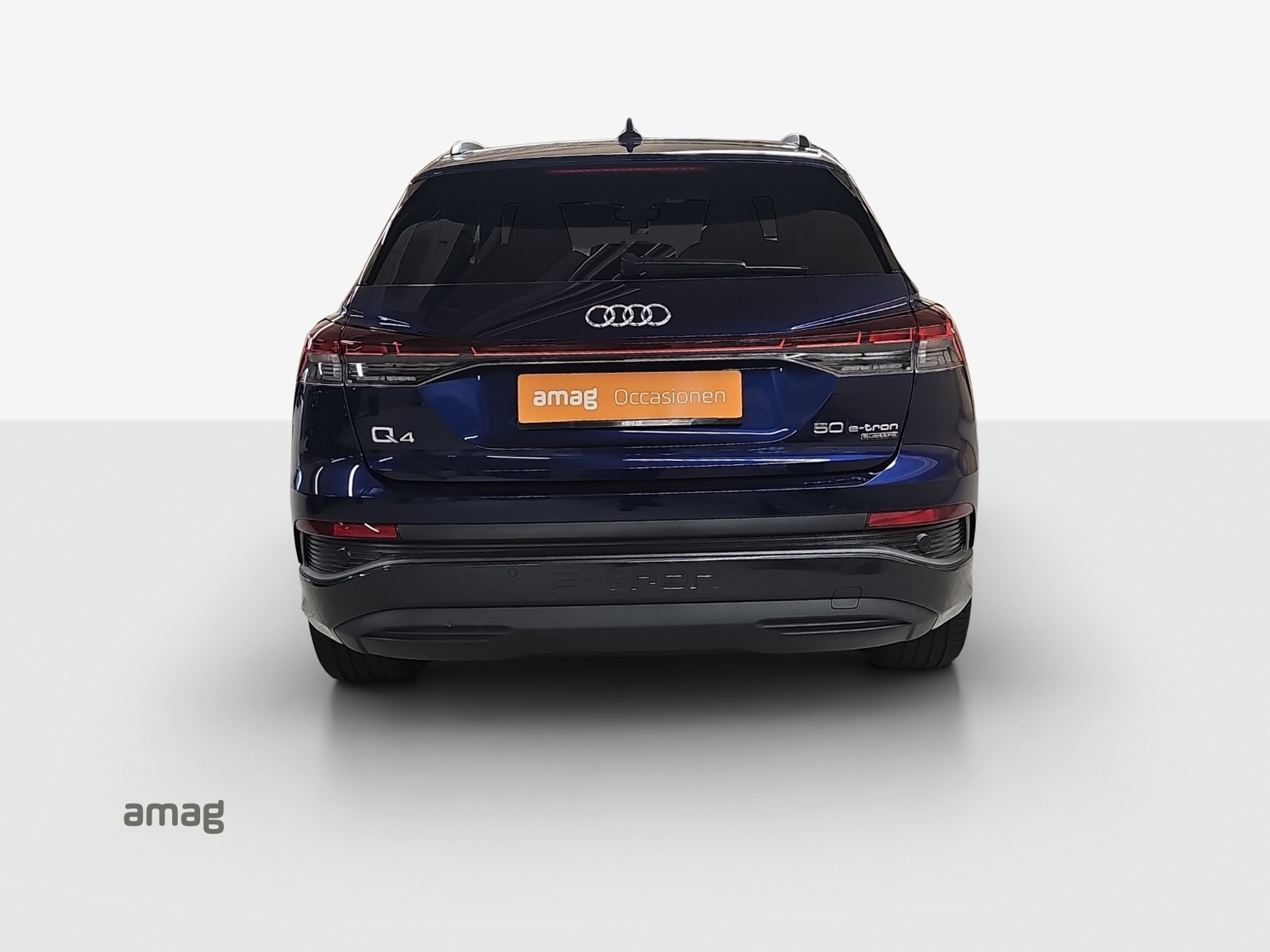 AUDI Q4 e-tron 50 quattro-image-4