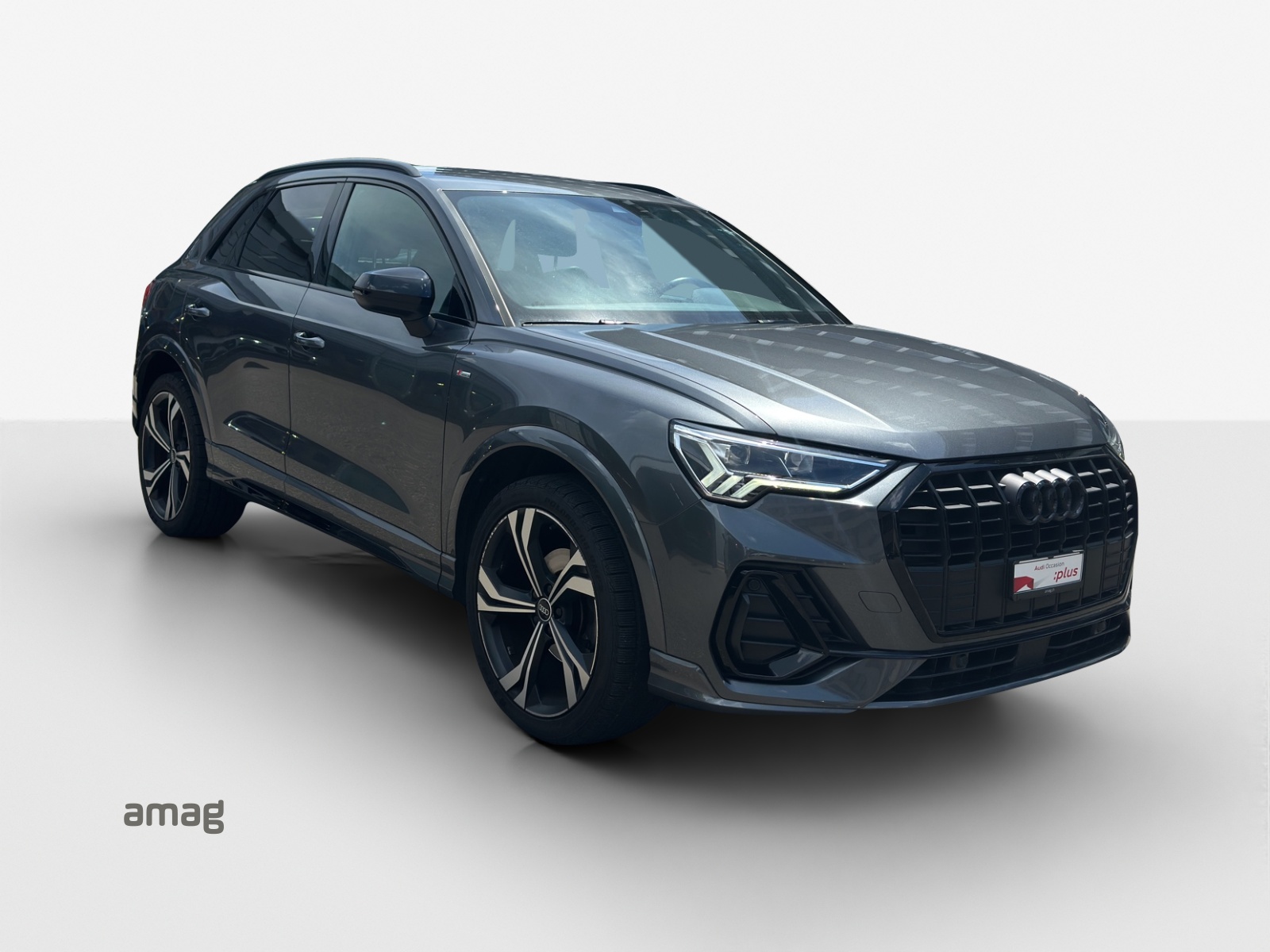 AUDI Q3 35 TFSI S line S-tronic-image-5