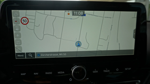 HYUNDAI i30 W 1.5 T-GDi AmpliaDCT-image-13