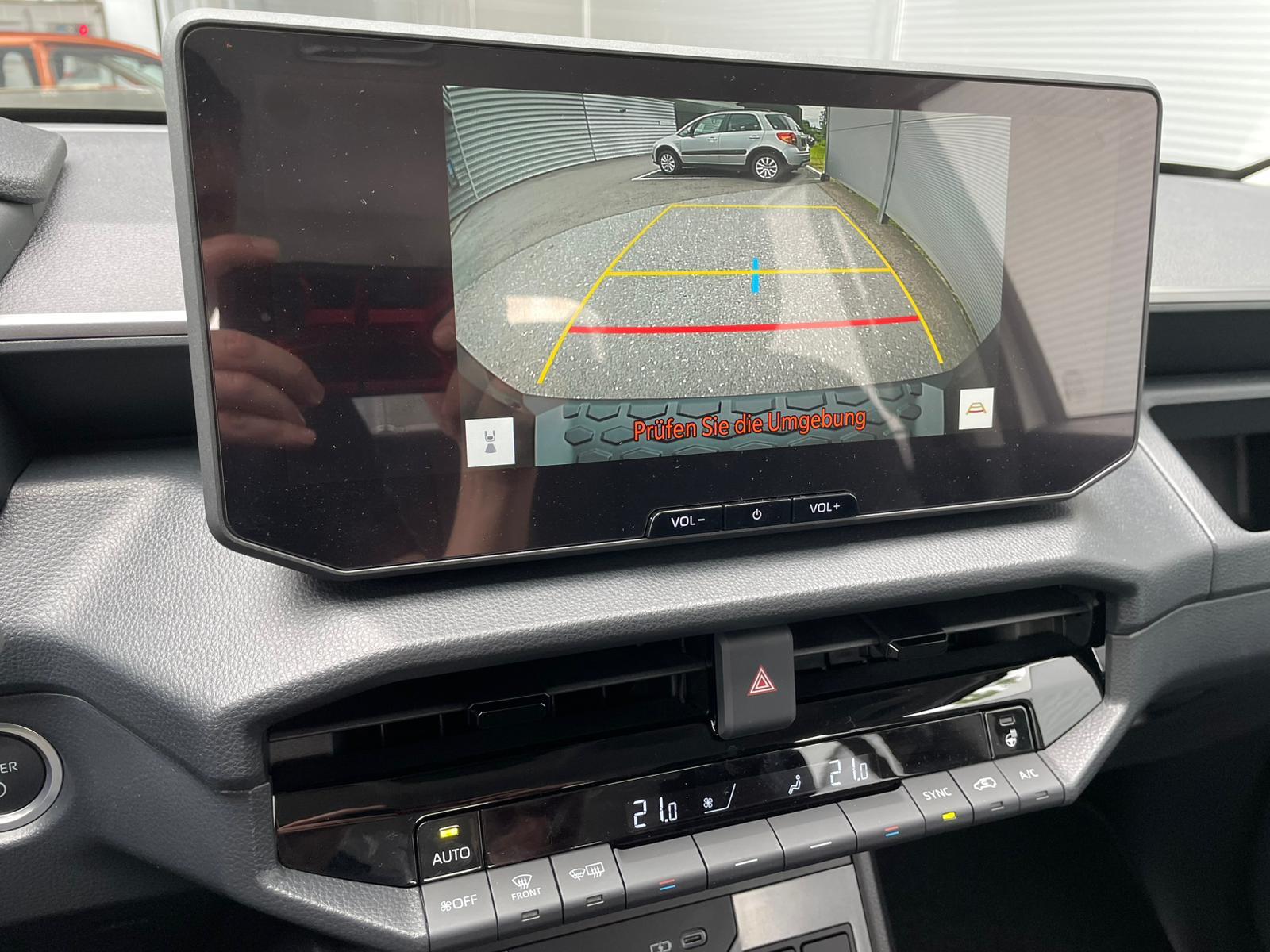 TOYOTA Hilux Double Cab.-Pick-up 59KWh Comfort-image-13