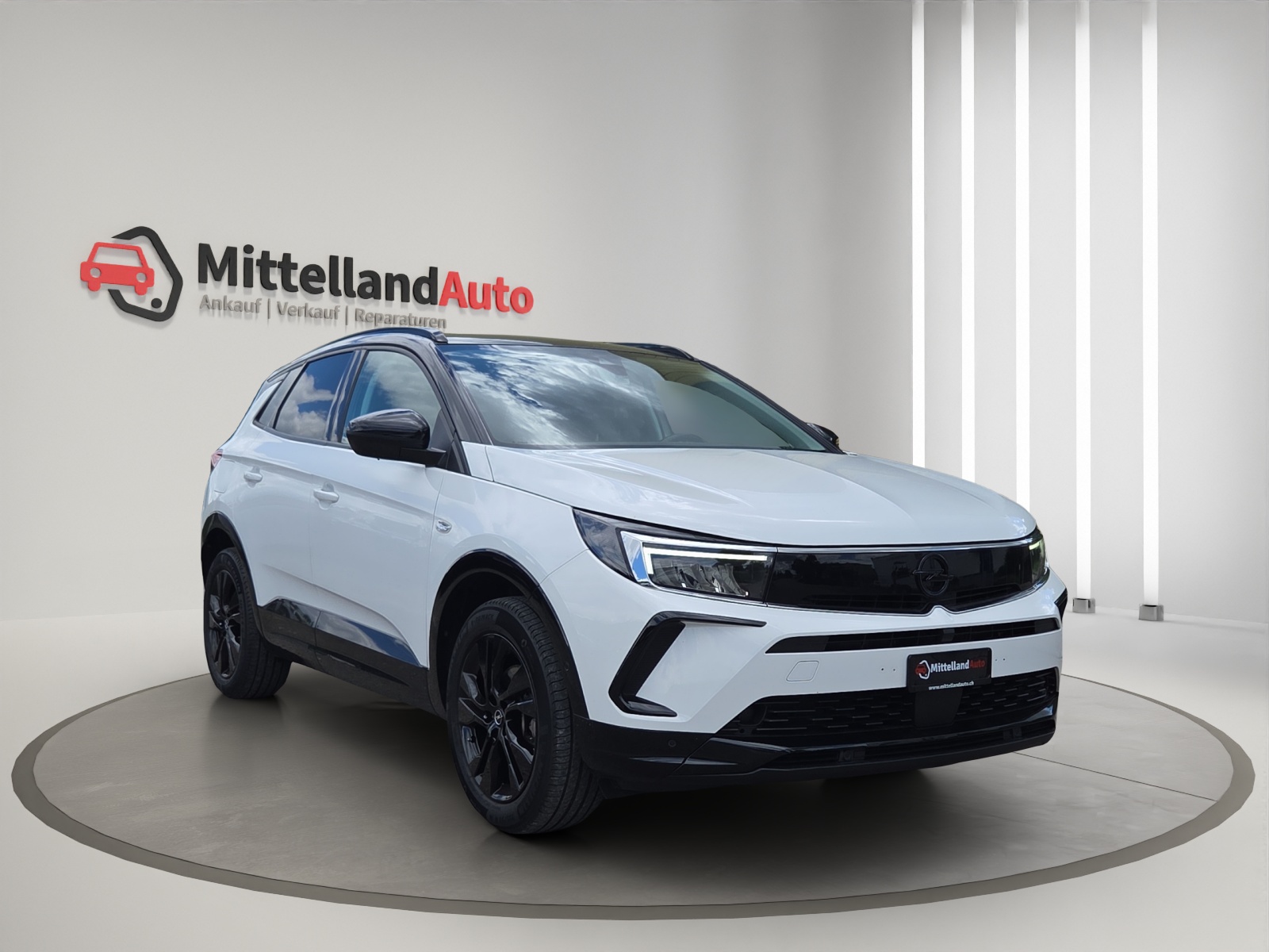 OPEL Grandland 1.2i TP Blitz Automatik-image-2