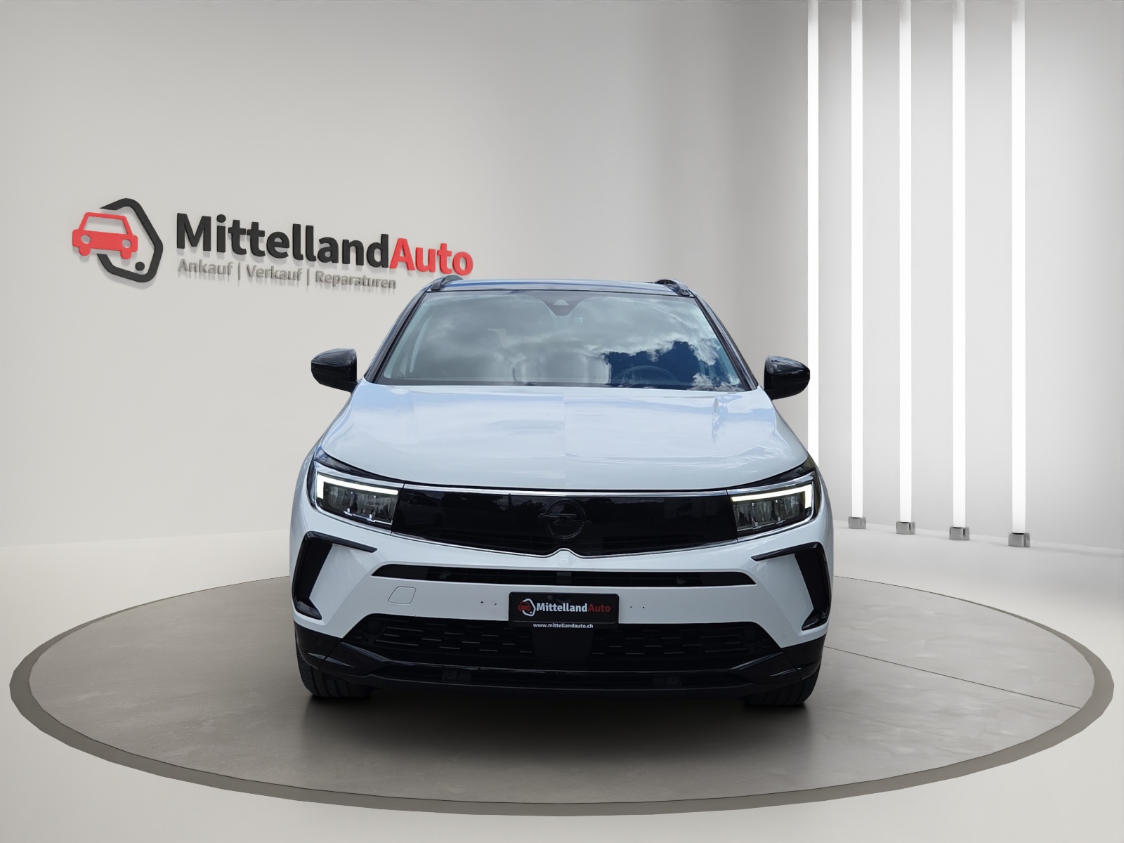 OPEL Grandland 1.2i TP Blitz Automatik-image-1