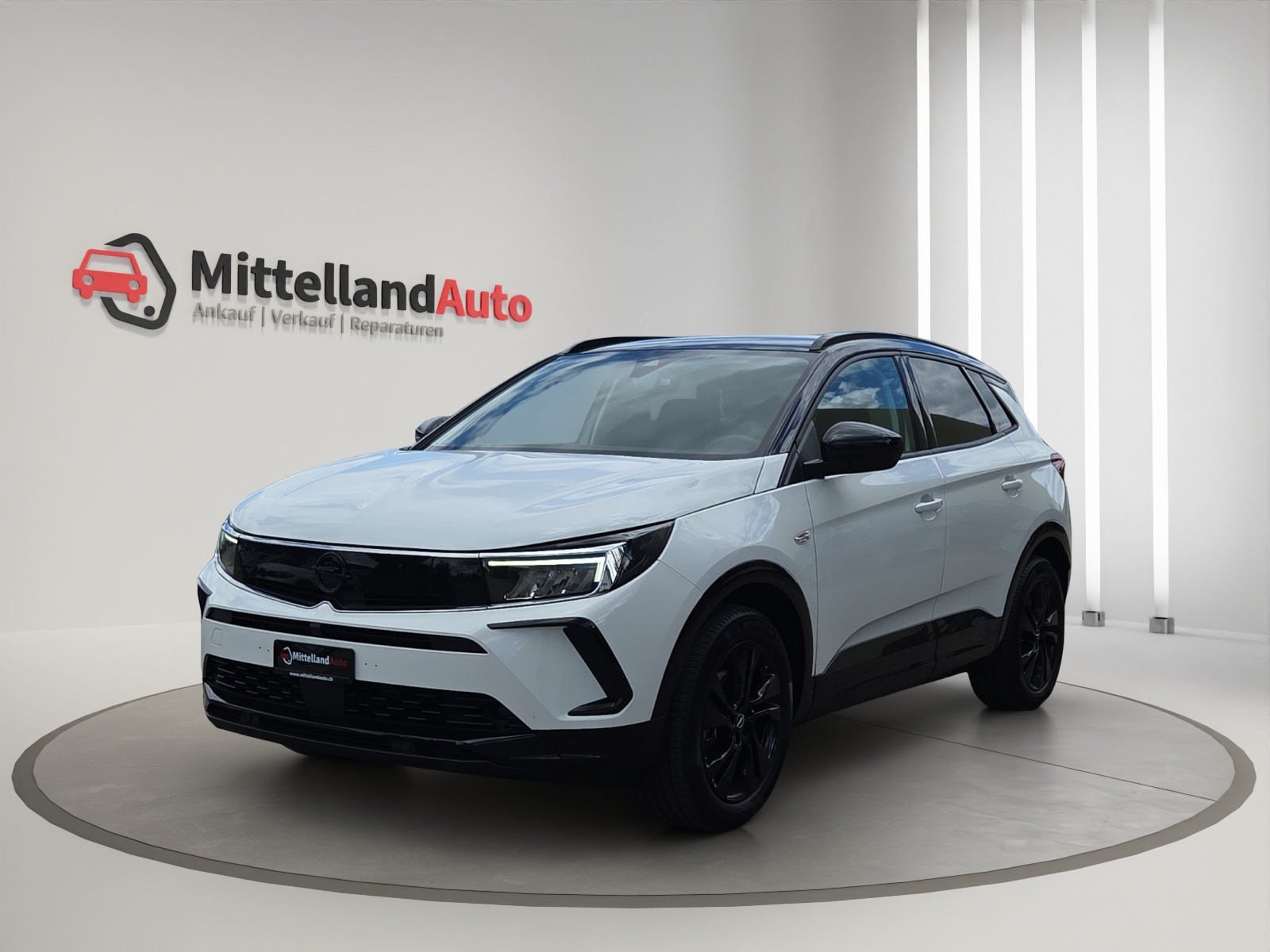 OPEL Grandland 1.2i TP Blitz Automatik-image-0