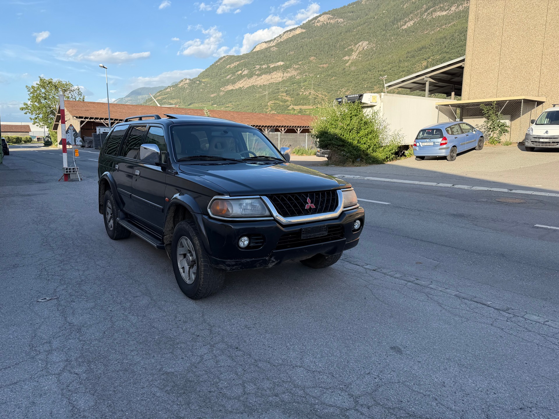 MITSUBISHI Pajero Sport 3.0 GLS Edition-image-8