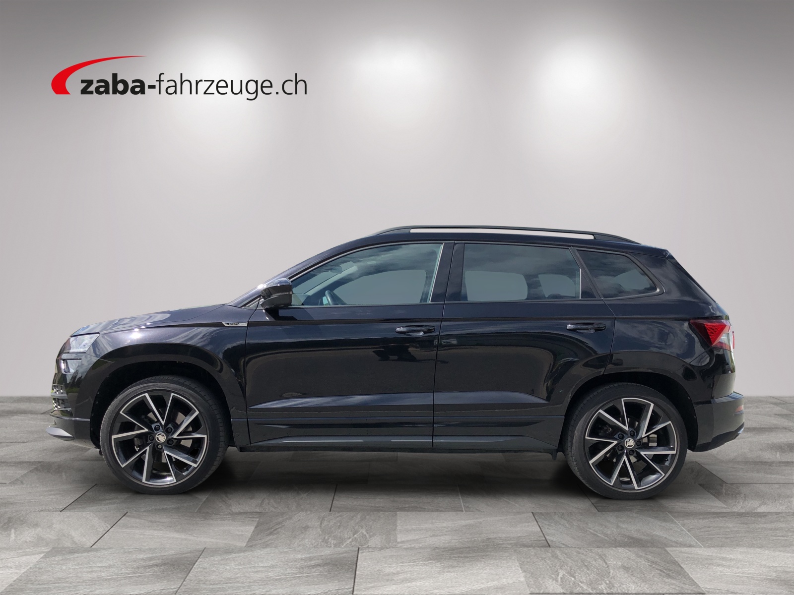 SKODA Karoq 2.0 TSI SportLine 4x4 DSG-image-1