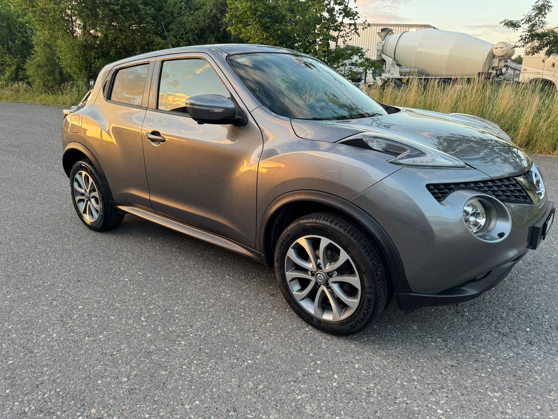 NISSAN Juke 1.2 DIG-T N-Connecta-image-1