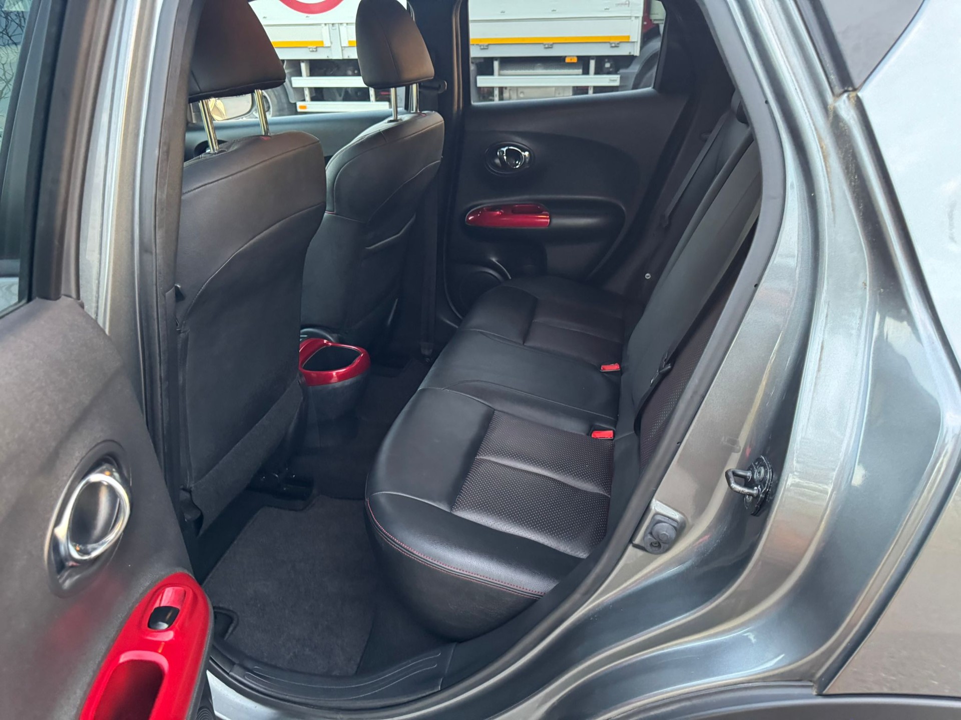 NISSAN Juke 1.2 DIG-T N-Connecta-image-13