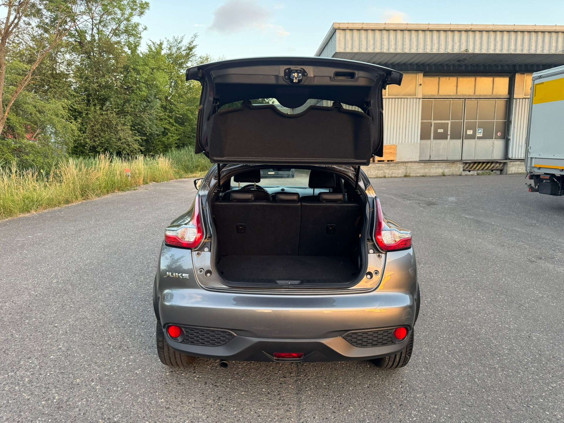 NISSAN Juke 1.2 DIG-T N-Connecta-image-6