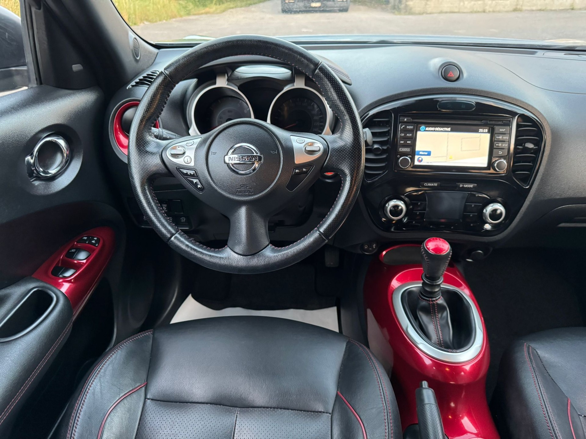 NISSAN Juke 1.2 DIG-T N-Connecta-image-21