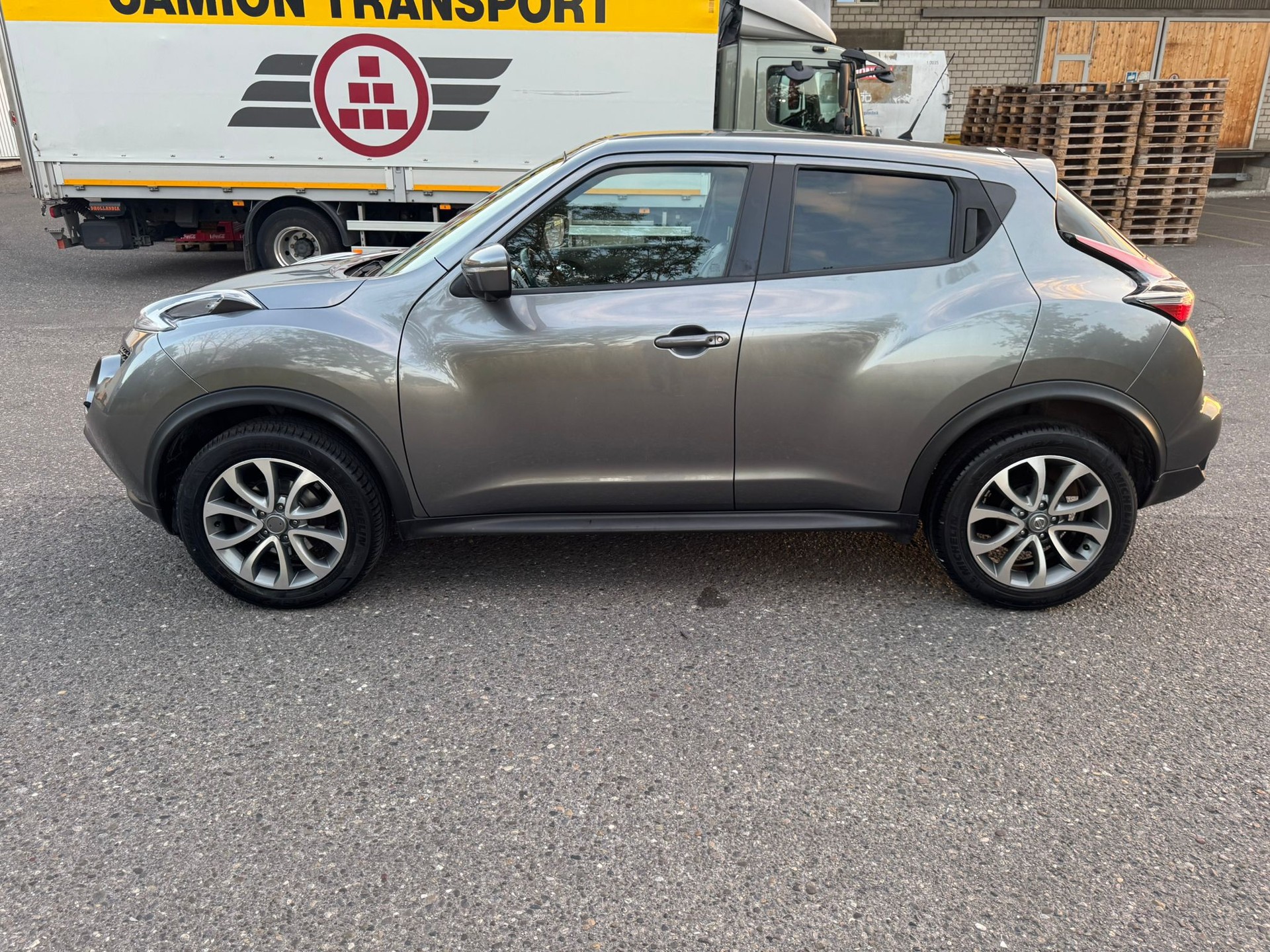 NISSAN Juke 1.2 DIG-T N-Connecta-image-7