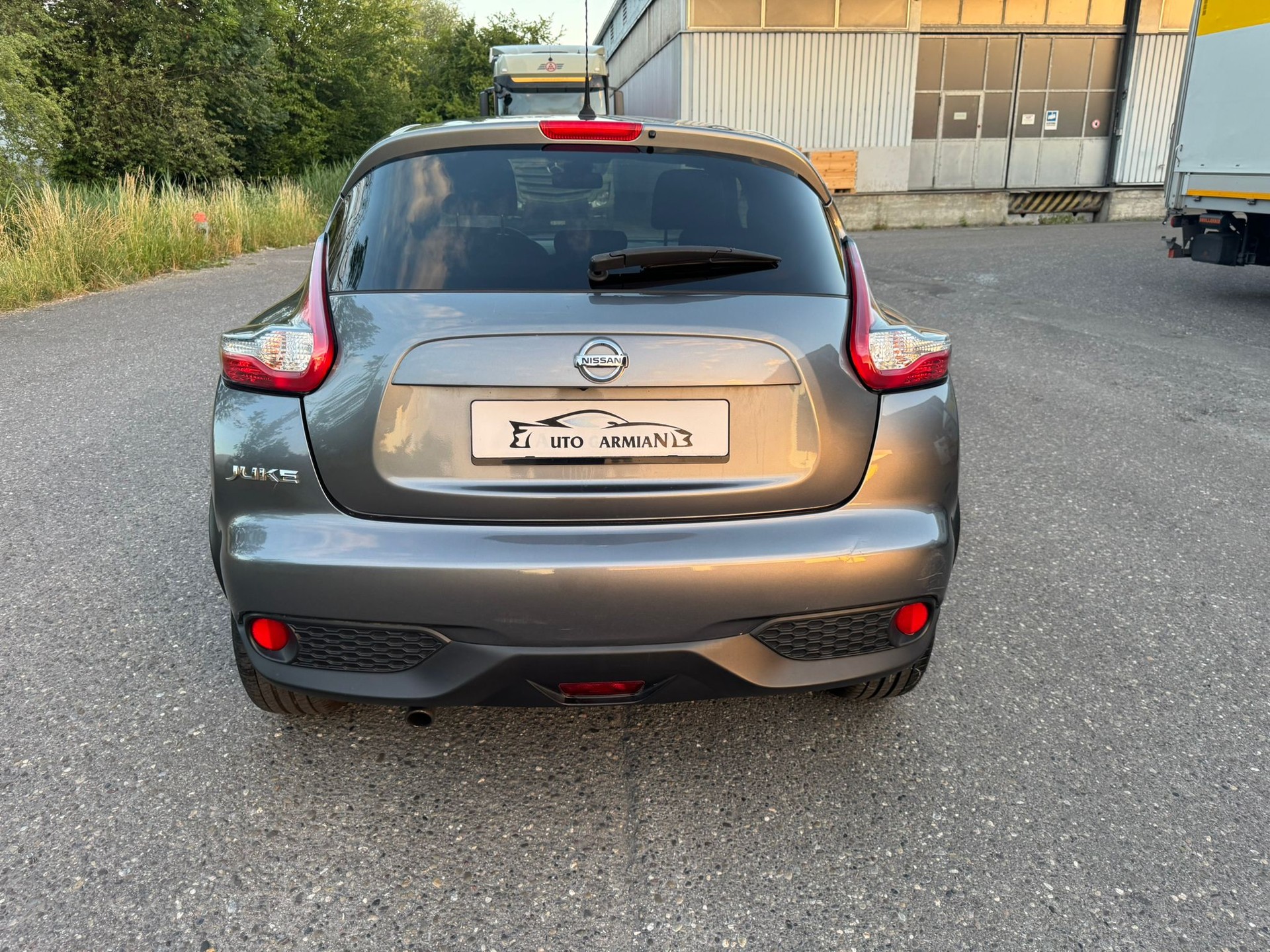 NISSAN Juke 1.2 DIG-T N-Connecta-image-3