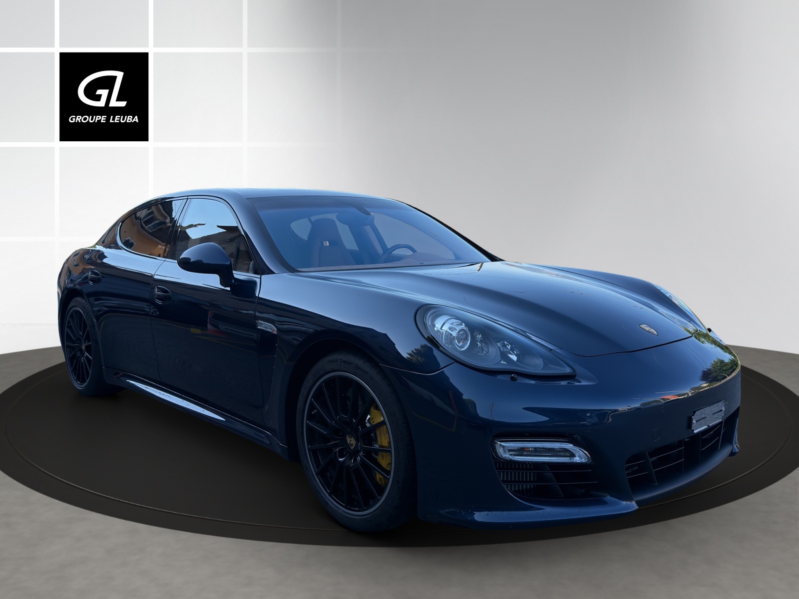PORSCHE Panamera Turbo S 4.8-image-0