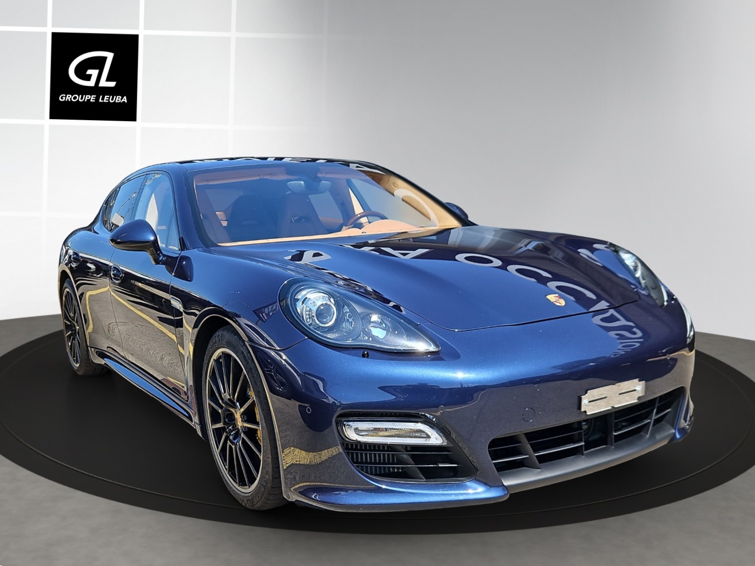PORSCHE Panamera Turbo S 4.8-image-0