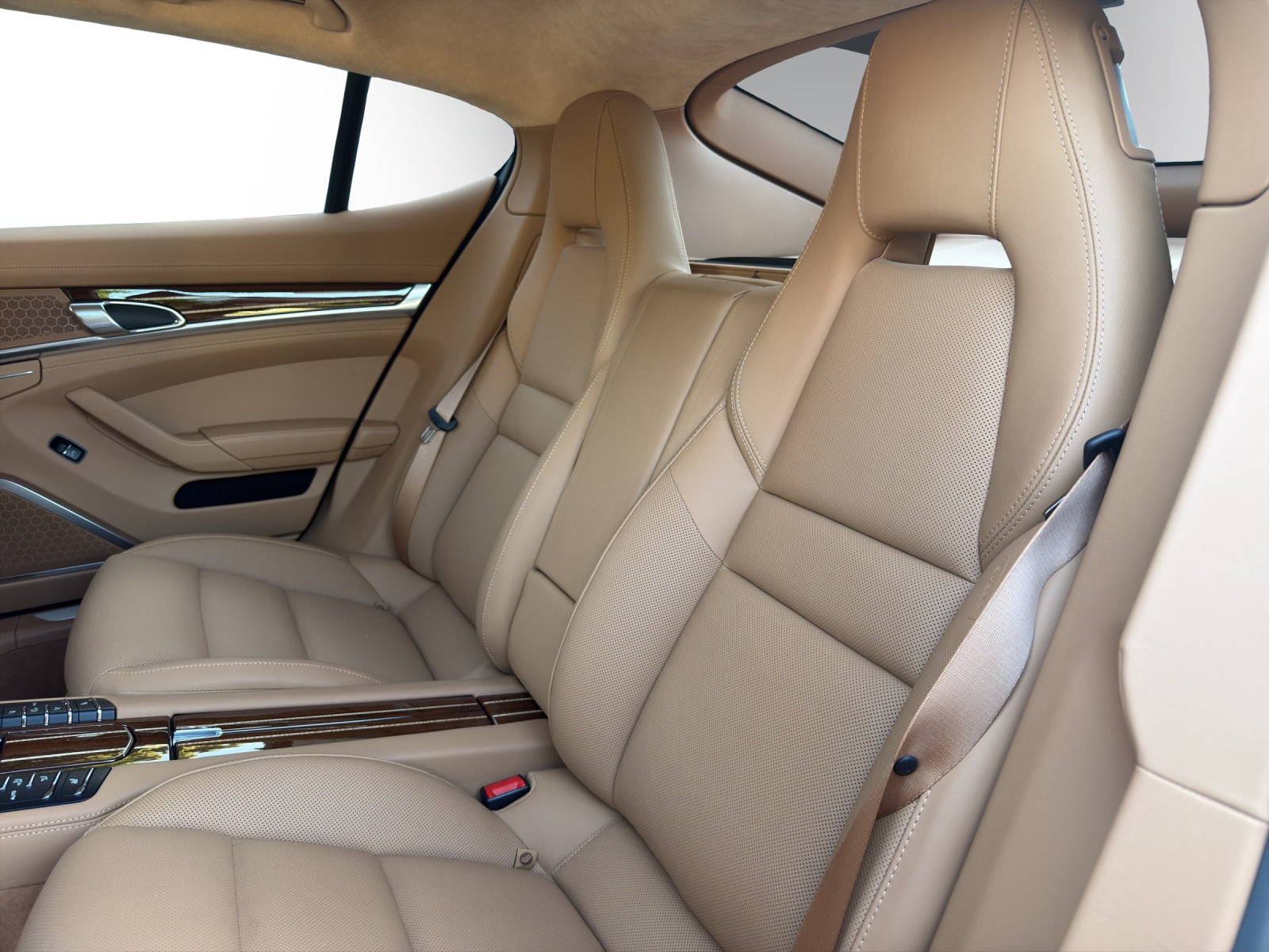 PORSCHE Panamera Turbo S 4.8-image-14
