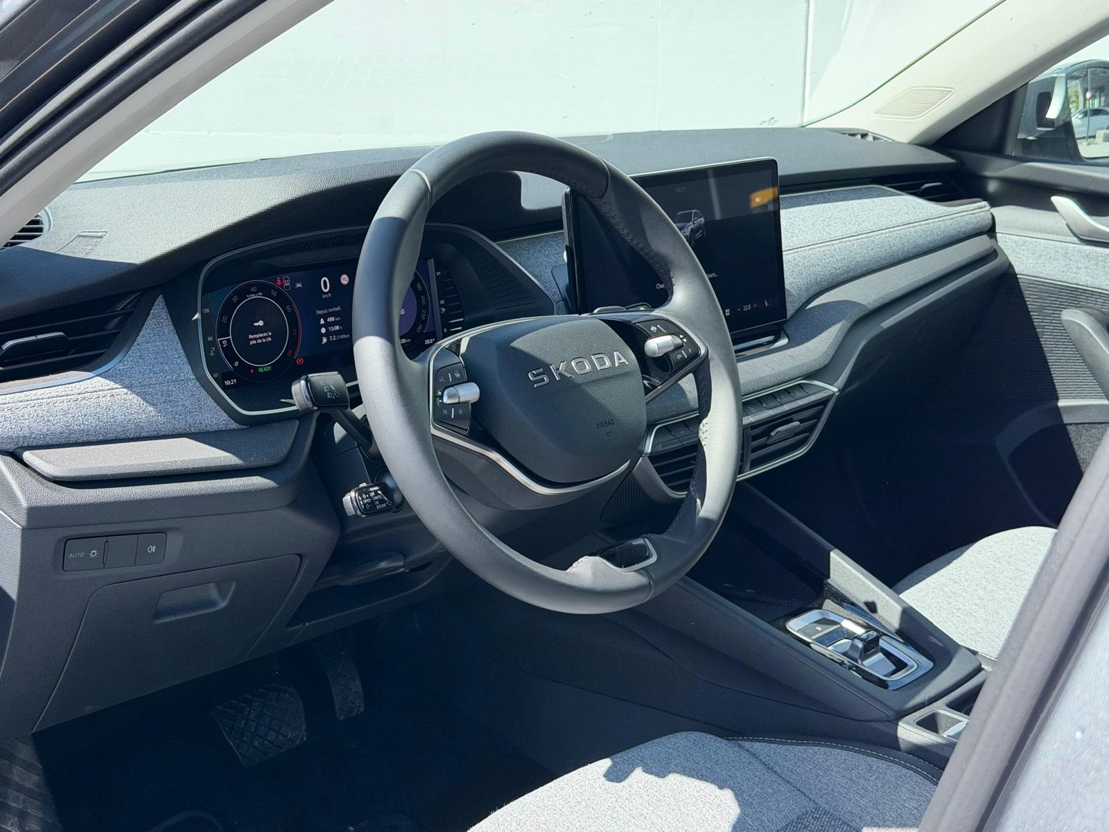 SKODA Octavia Combi 1.5 TSI mHEV DSG Dynamic-image-7
