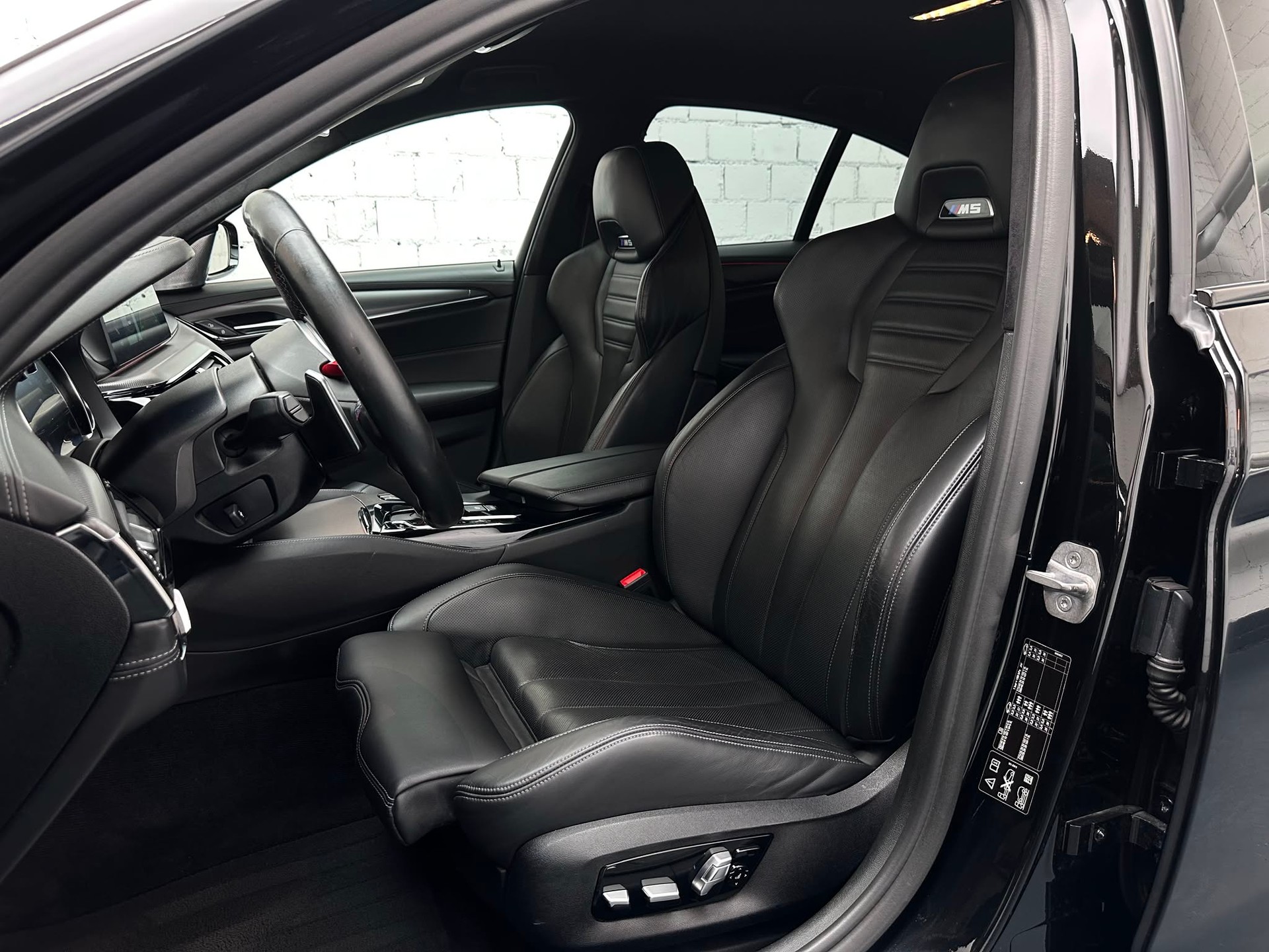 BMW M5 xDrive Drivelogic-image-6