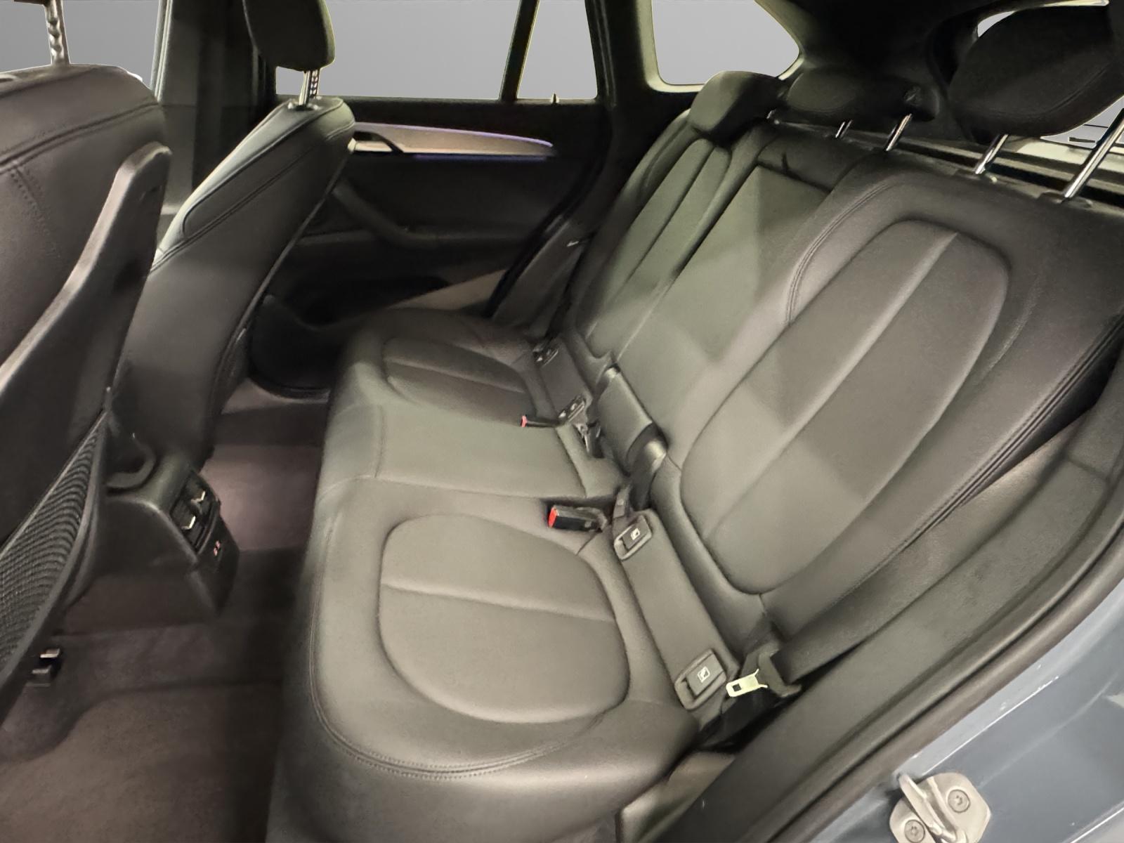BMW X1 25e xDrive-image-13