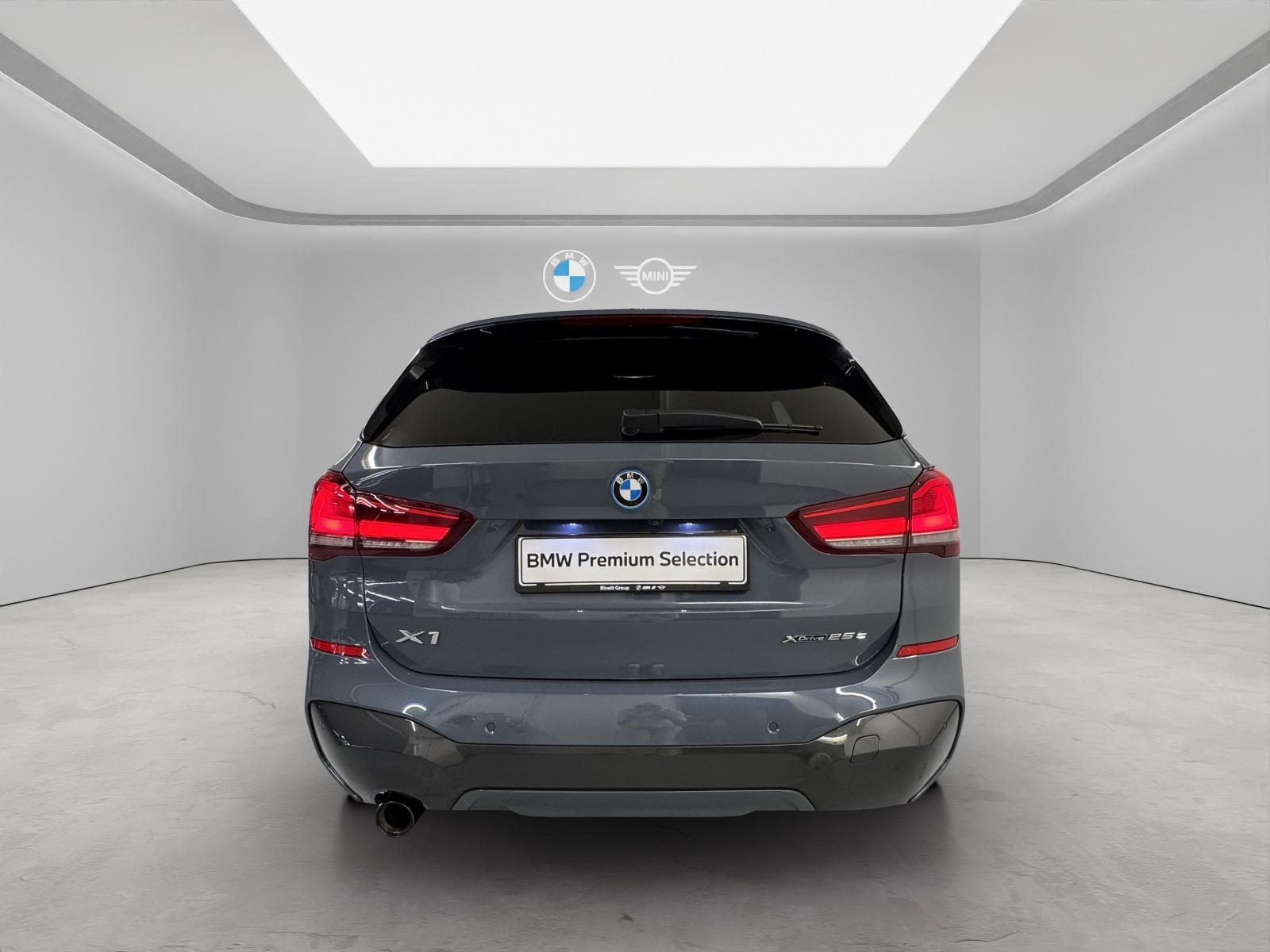 BMW X1 25e xDrive-image-3