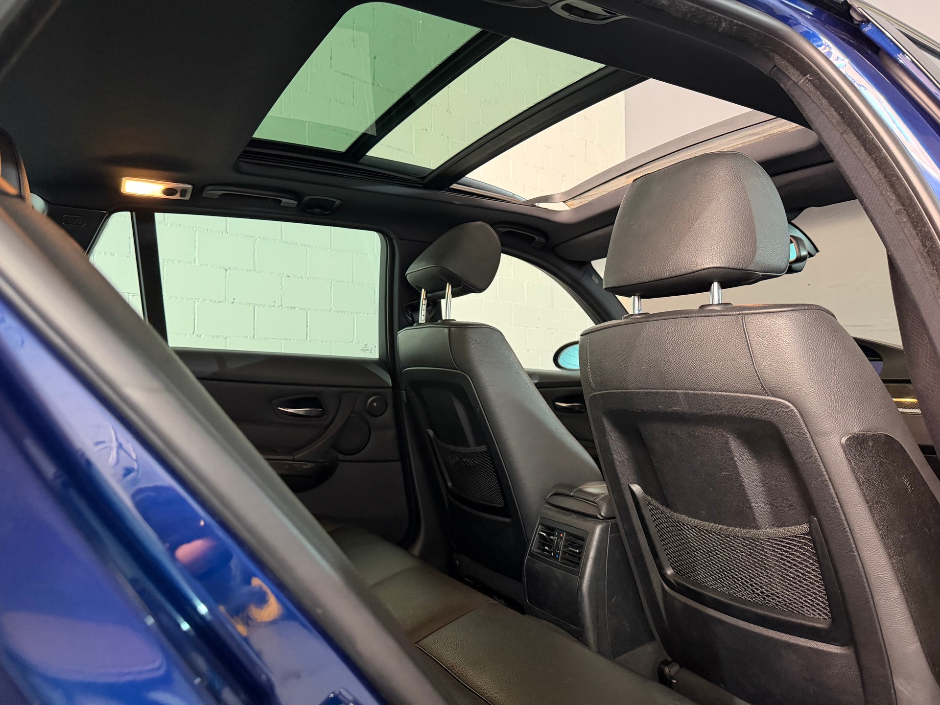 BMW 335 xi Touring Steptronic M-Sportpaket-image-10