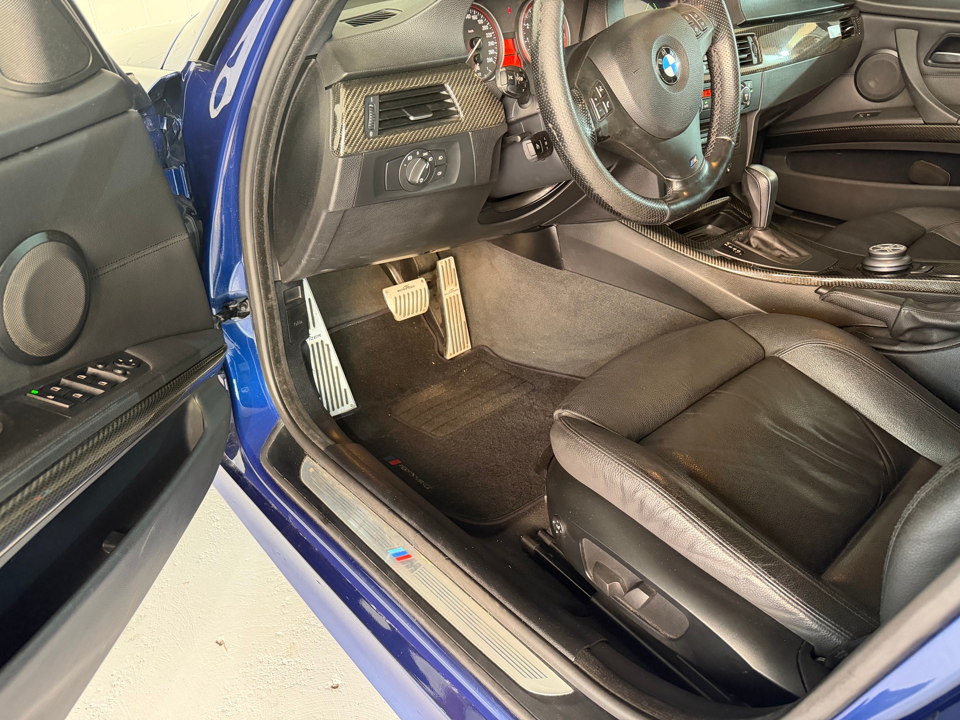 BMW 335 xi Touring Steptronic M-Sportpaket-image-8
