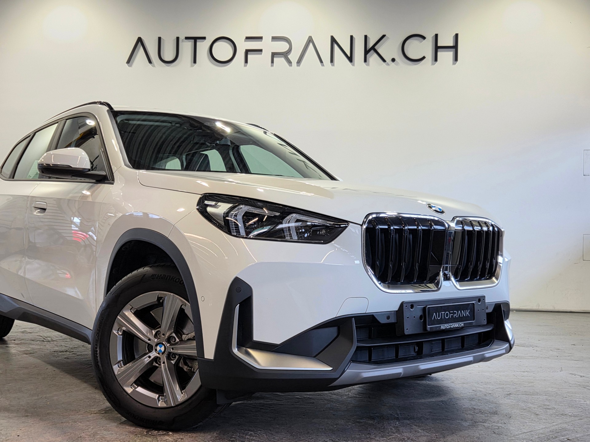 BMW X1 23i xDrive-image-7