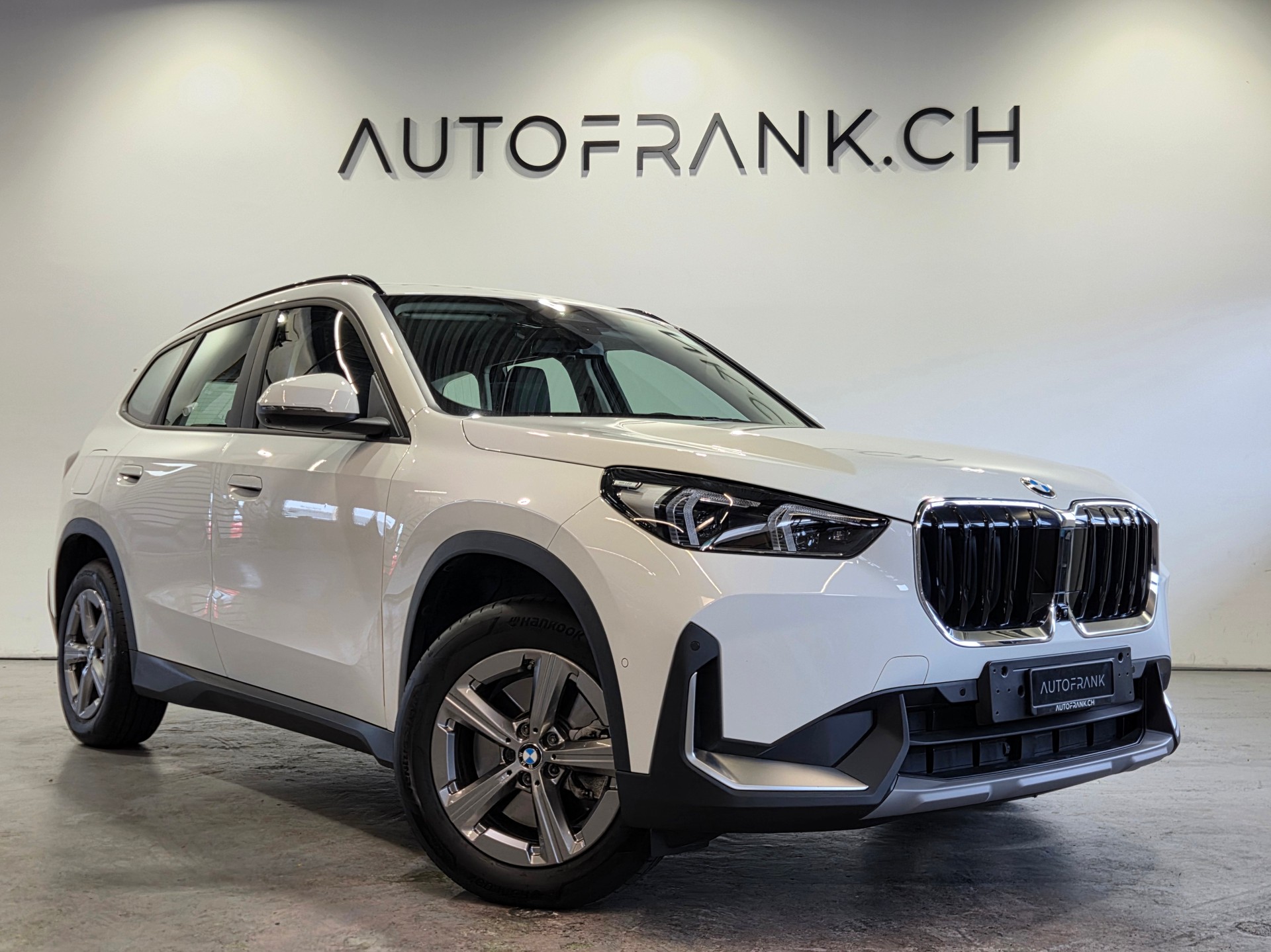 BMW X1 23i xDrive-image-13