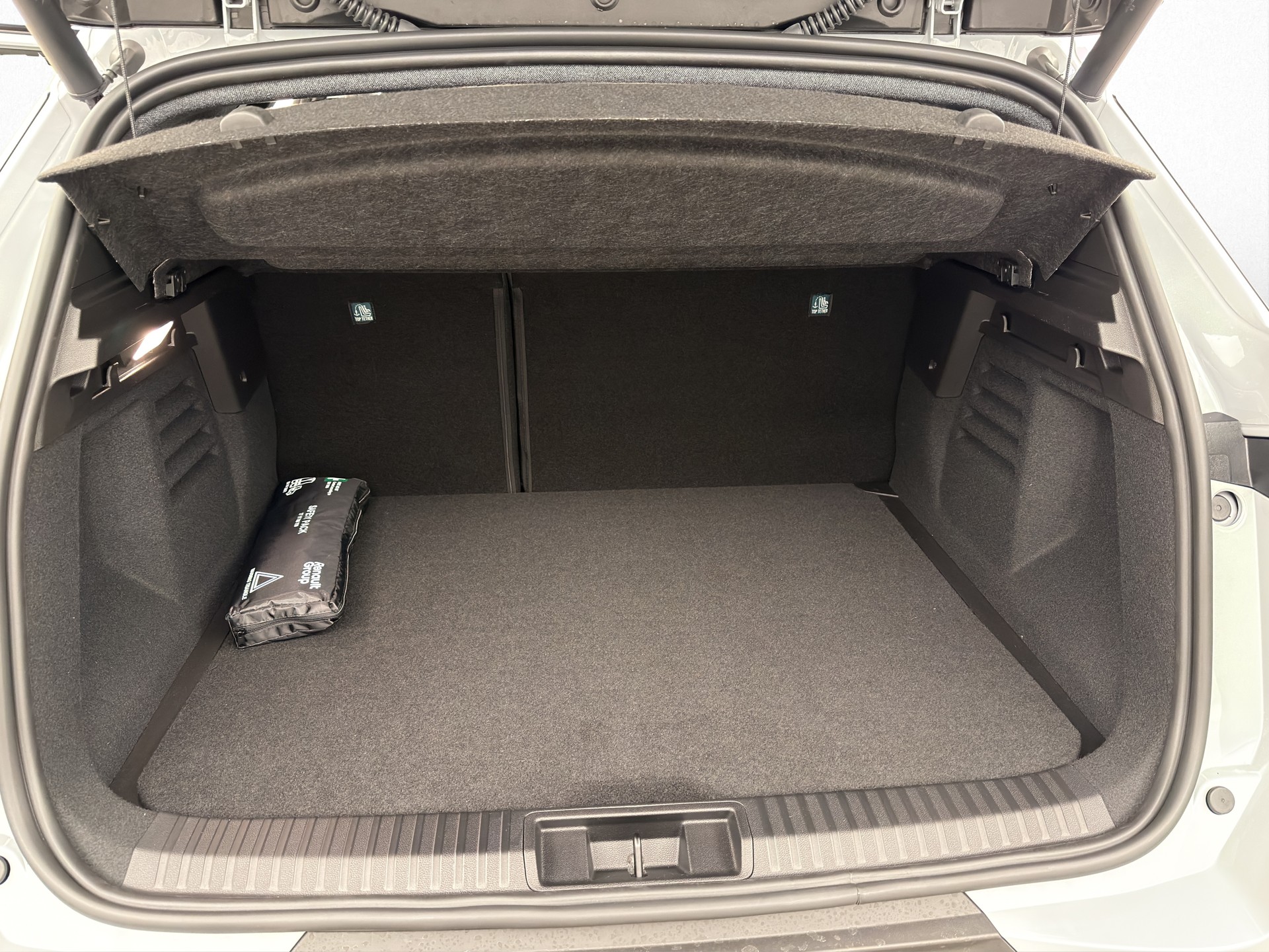 RENAULT Symbioz 1.8 E-Tech techno-image-12