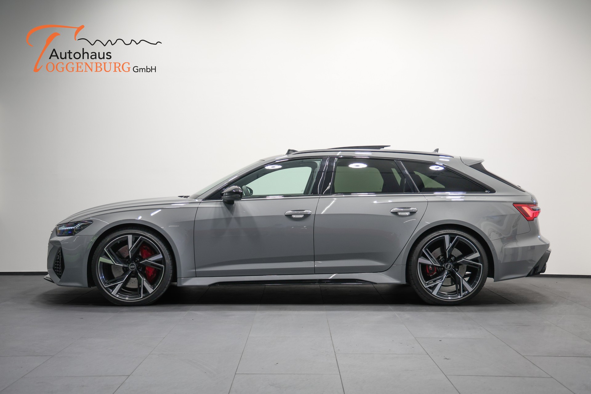 AUDI RS6 Avant 4.0 TFSI V8 quattro *Nardograu*-image-5