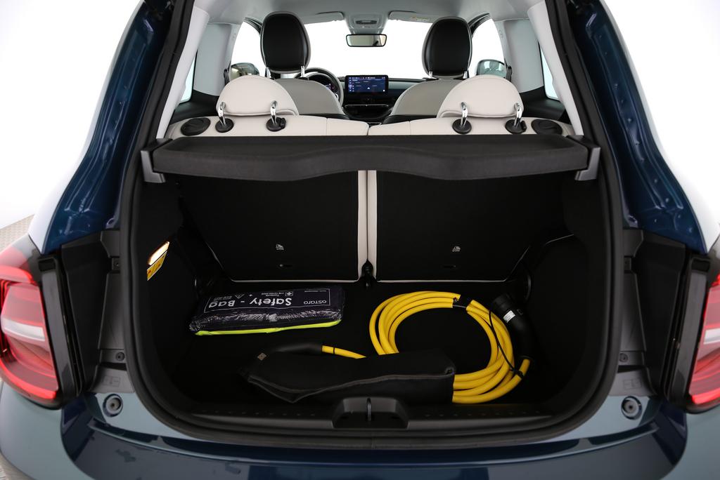 FIAT 500 La Prima-image-8