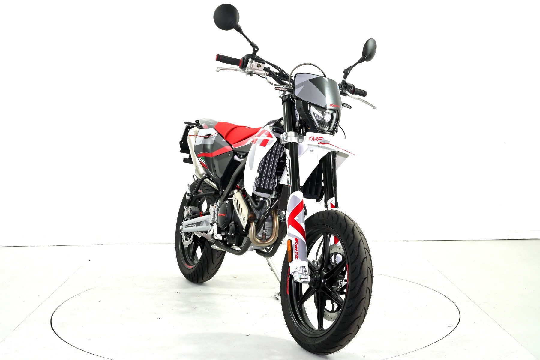 FANTIC XMF 125 Performance-showroom-element-1