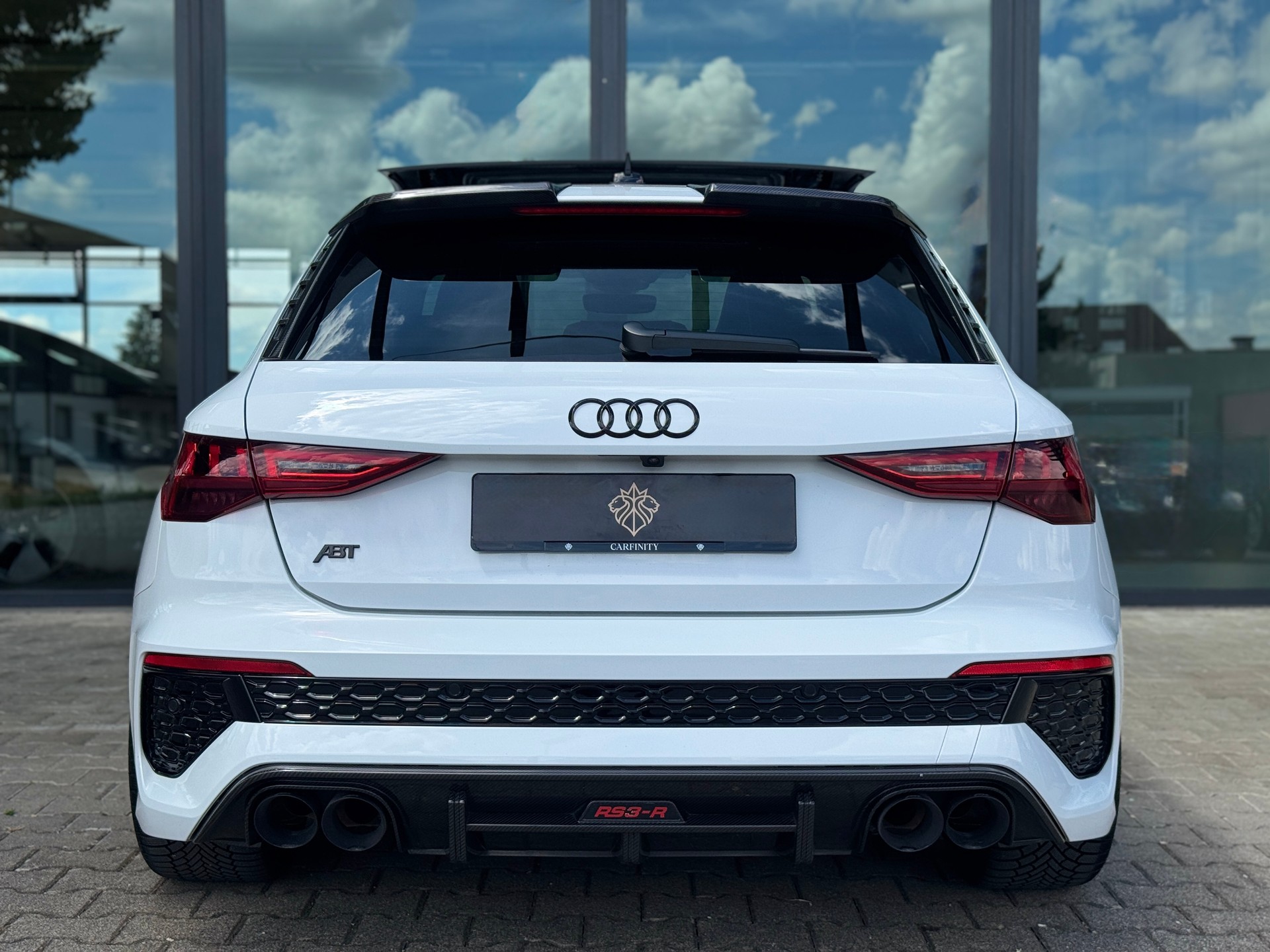 AUDI RS3 Sportback 2.5 TSI quattro ABT RS3-R 1 OF 200-image-5