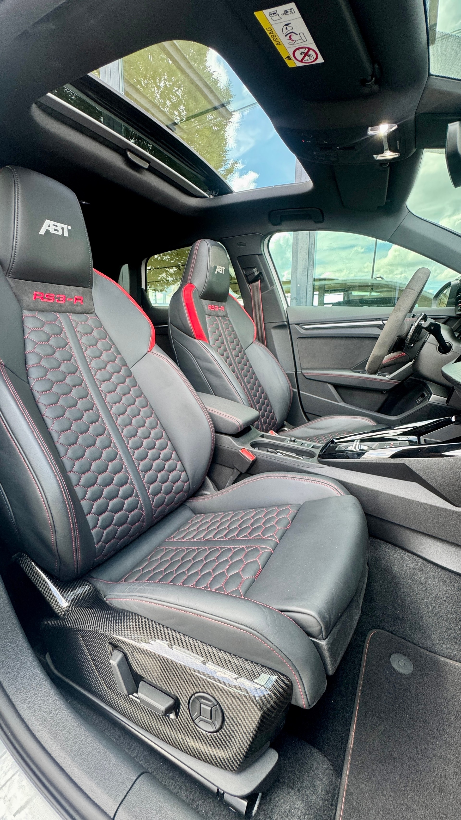 AUDI RS3 Sportback 2.5 TSI quattro ABT RS3-R 1 OF 200-image-12