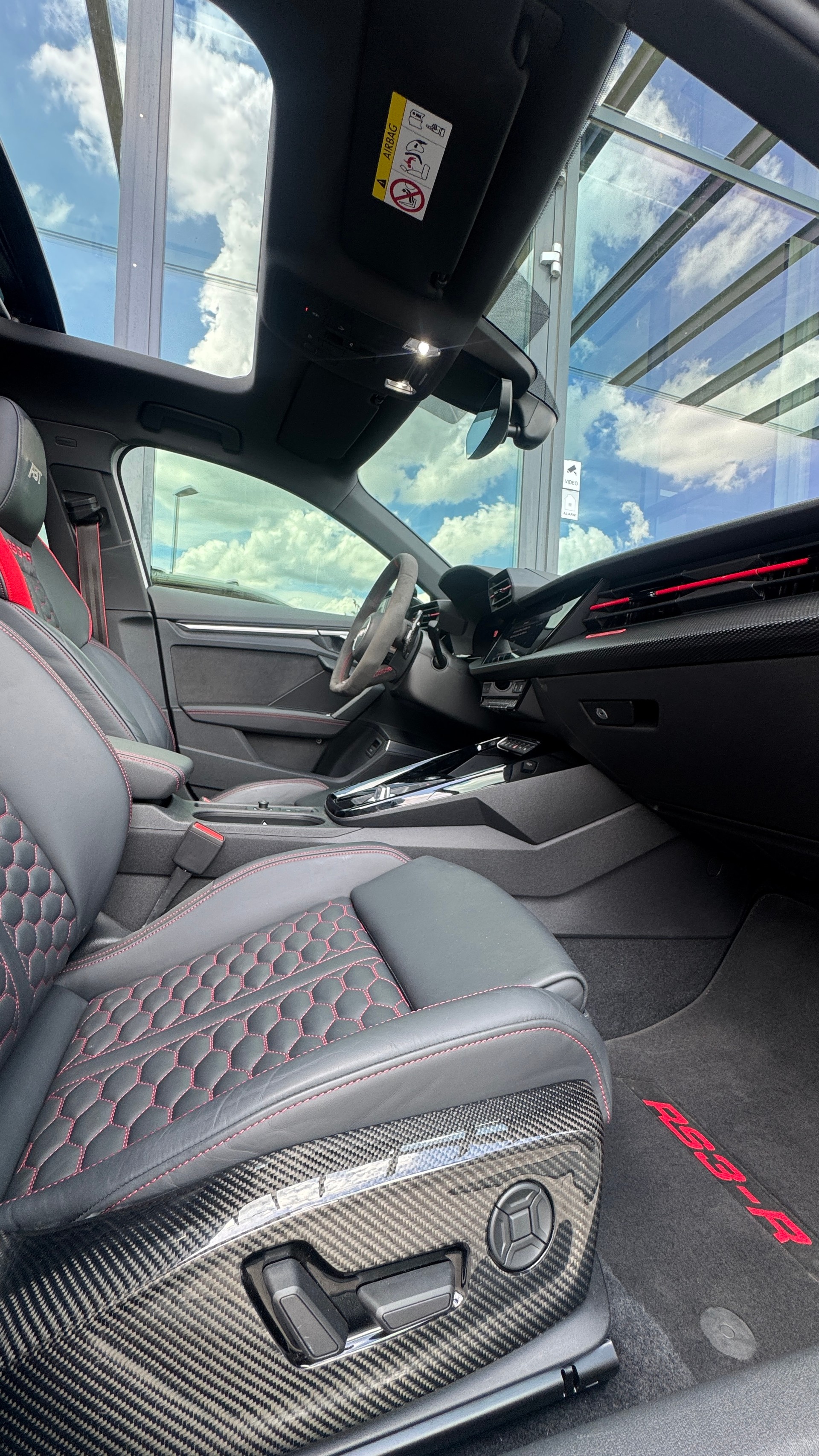 AUDI RS3 Sportback 2.5 TSI quattro ABT RS3-R 1 OF 200-image-11