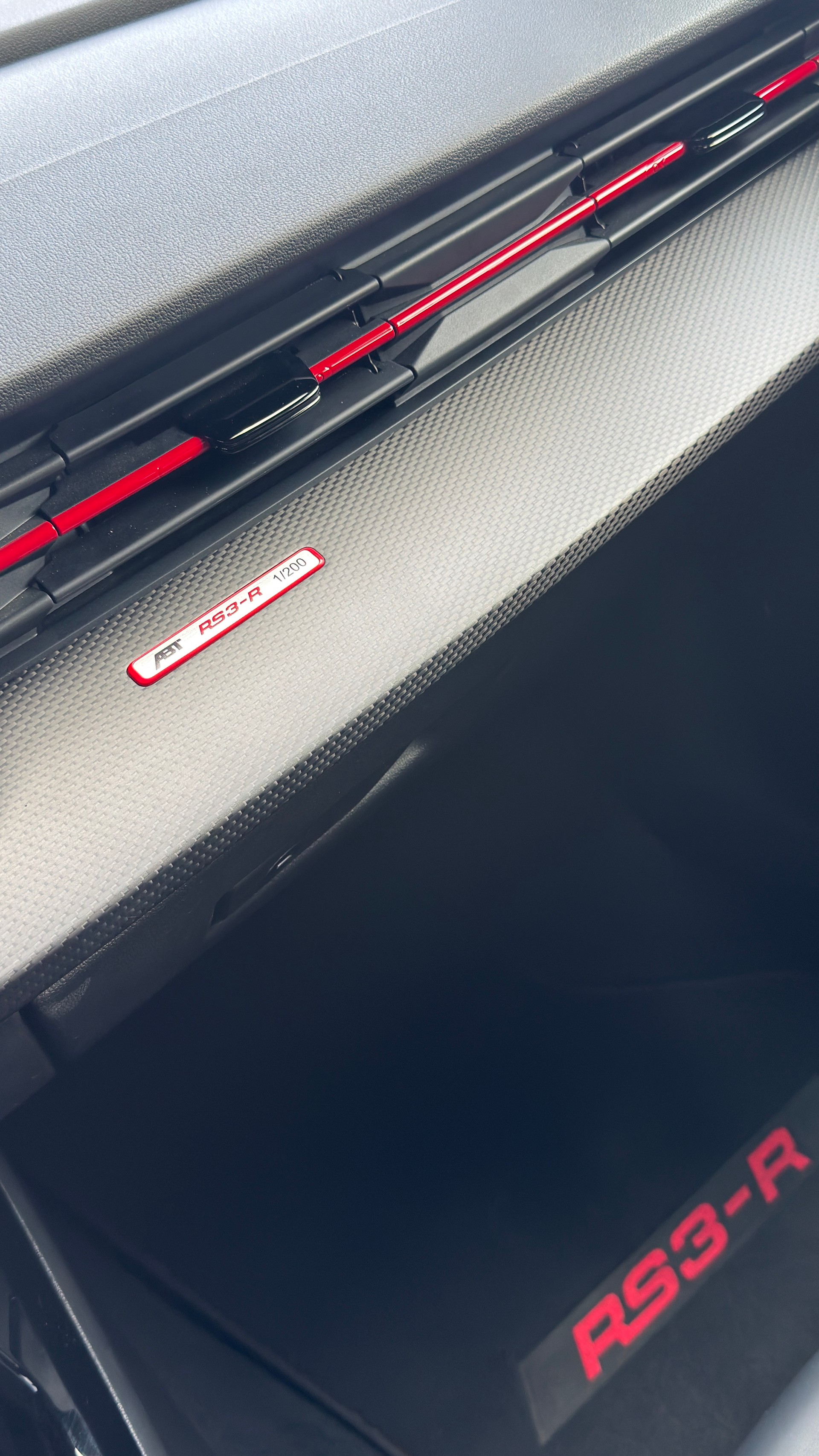 AUDI RS3 Sportback 2.5 TSI quattro ABT RS3-R 1 OF 200-image-16