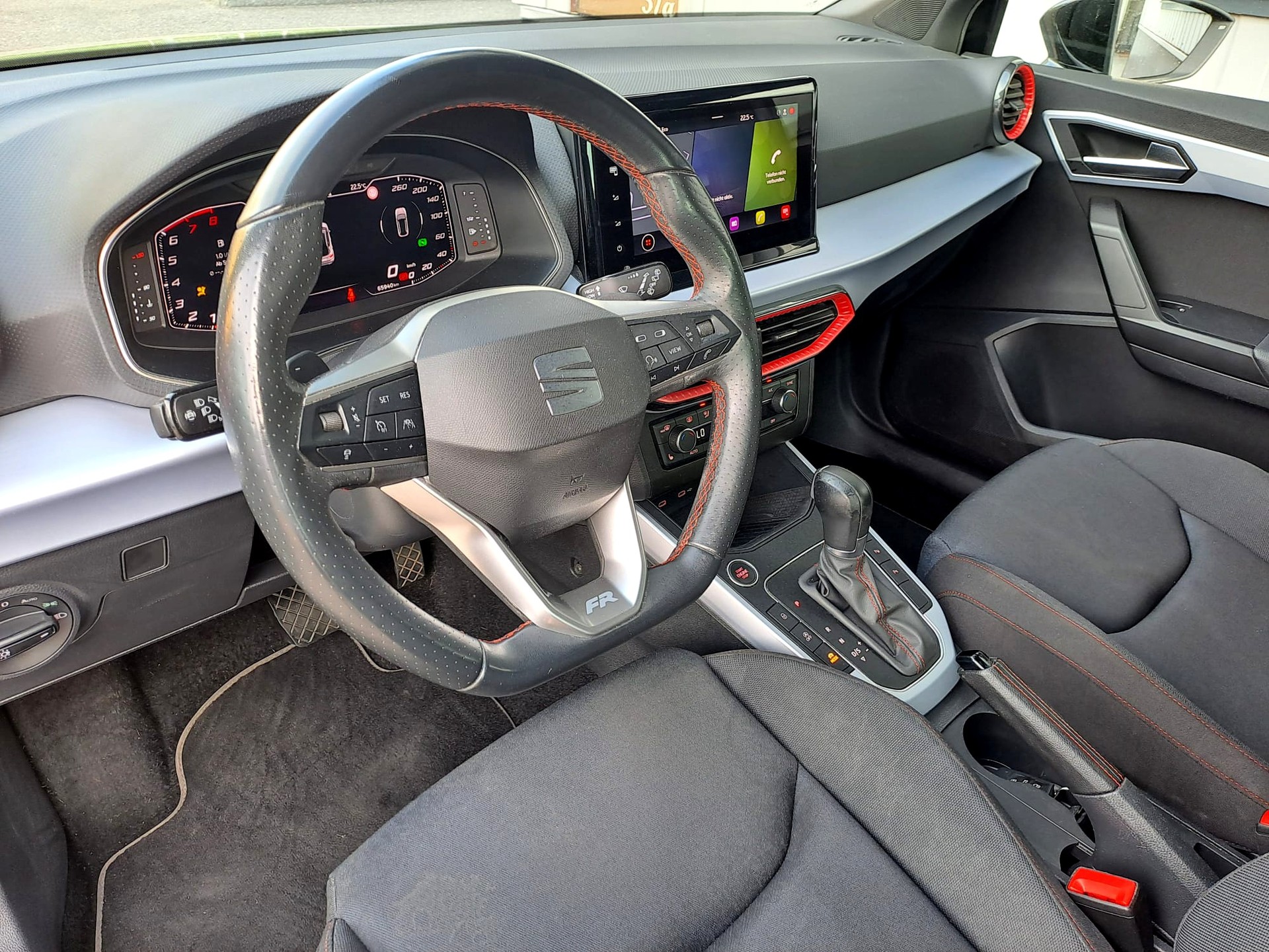 SEAT Arona 1.0 TSI Eco FR DSG-image-11