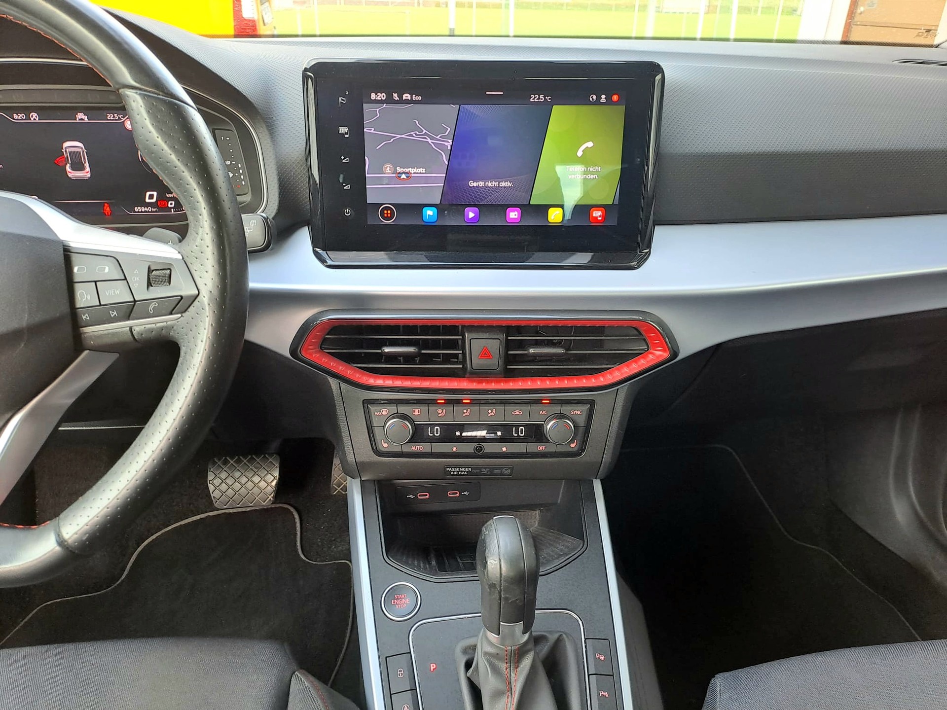 SEAT Arona 1.0 TSI Eco FR DSG-image-12